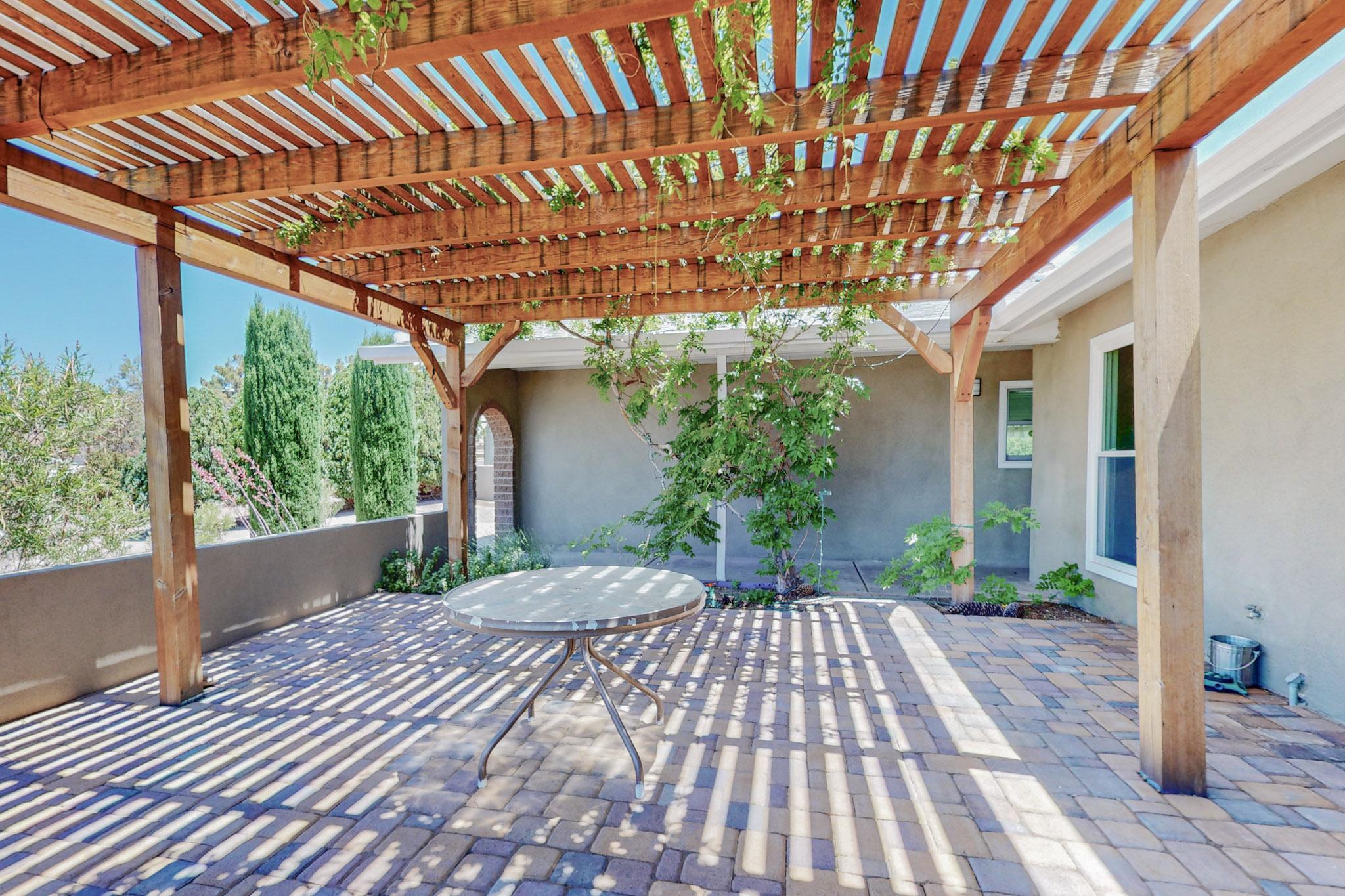 800 Oro Real Drive NE