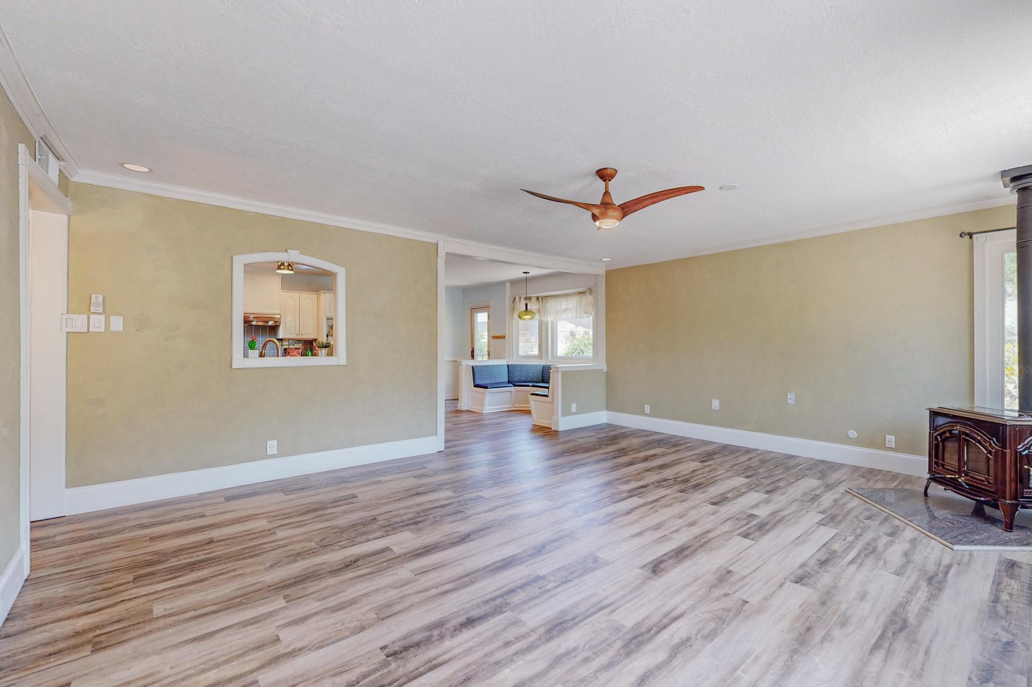 800 Oro Real Drive NE