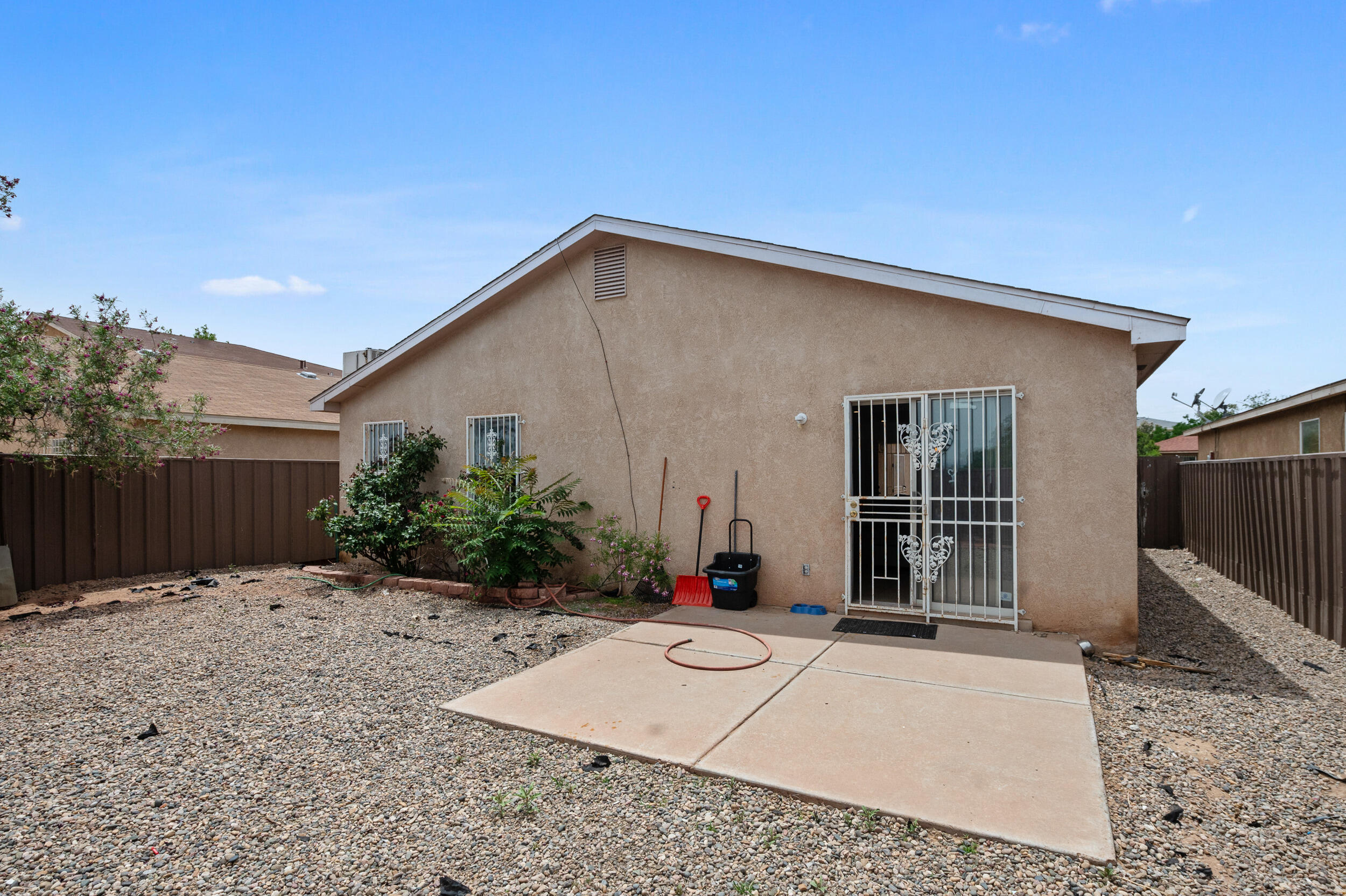 920 Swallow Drive SW