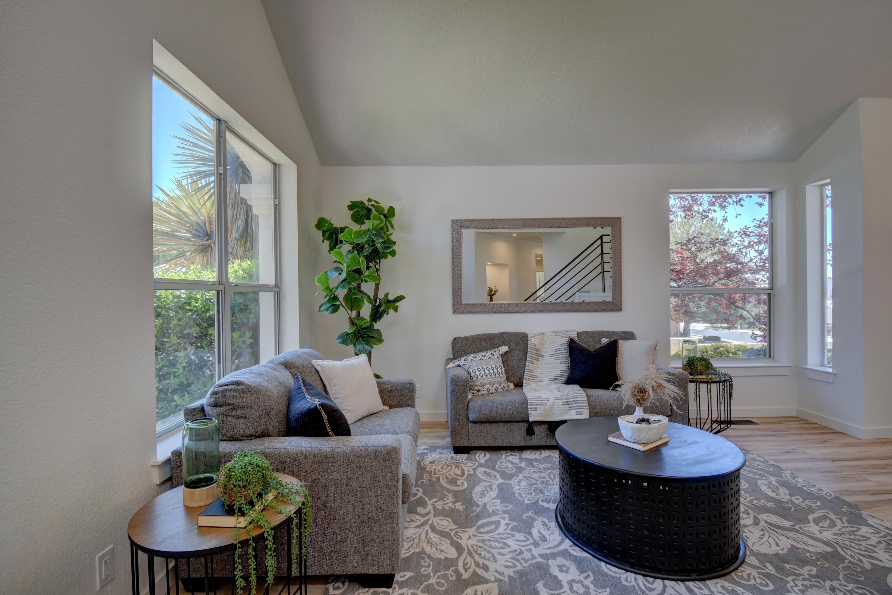 11425 Pine Top Lane NE