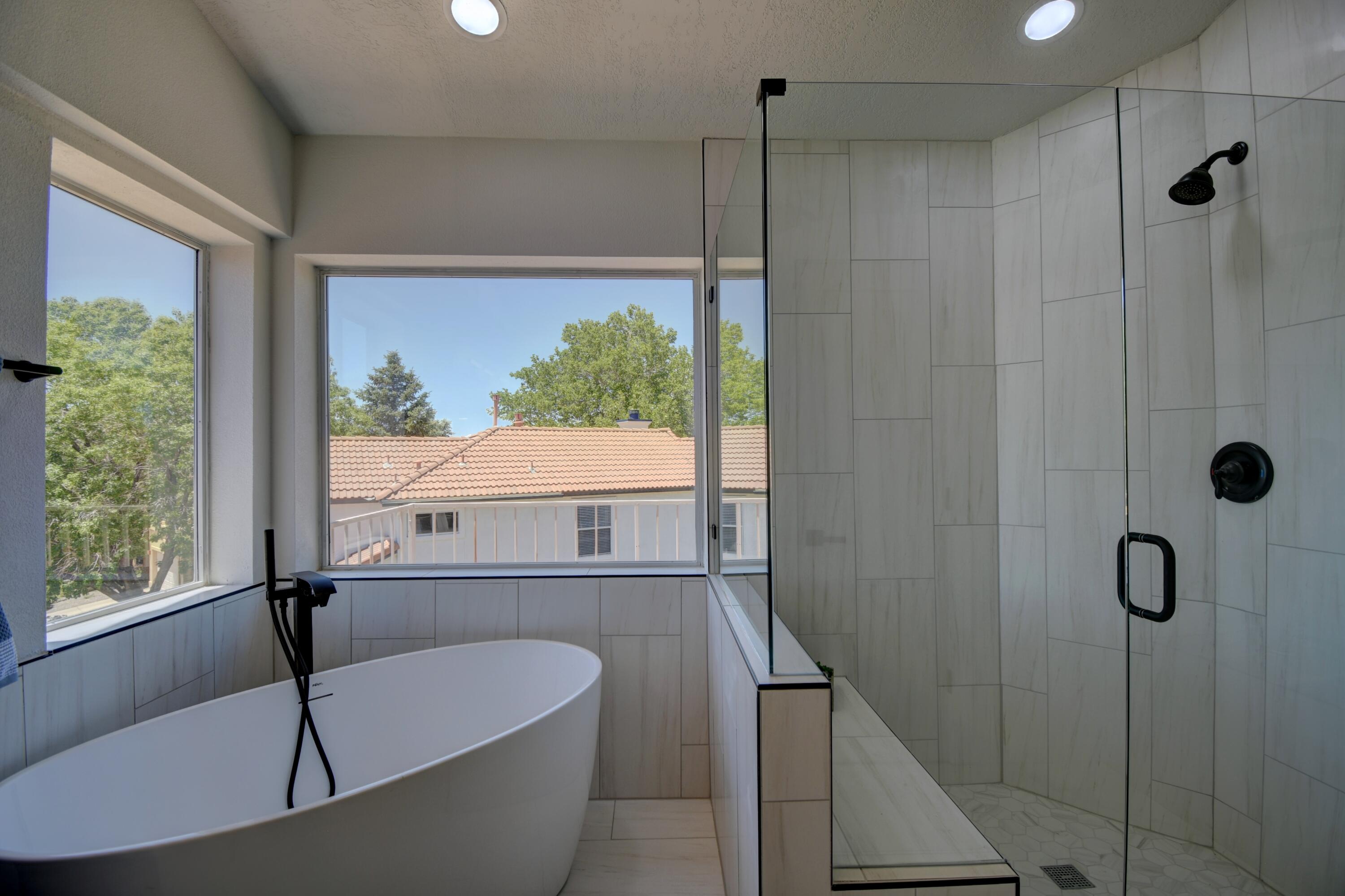 11425 Pine Top Lane NE