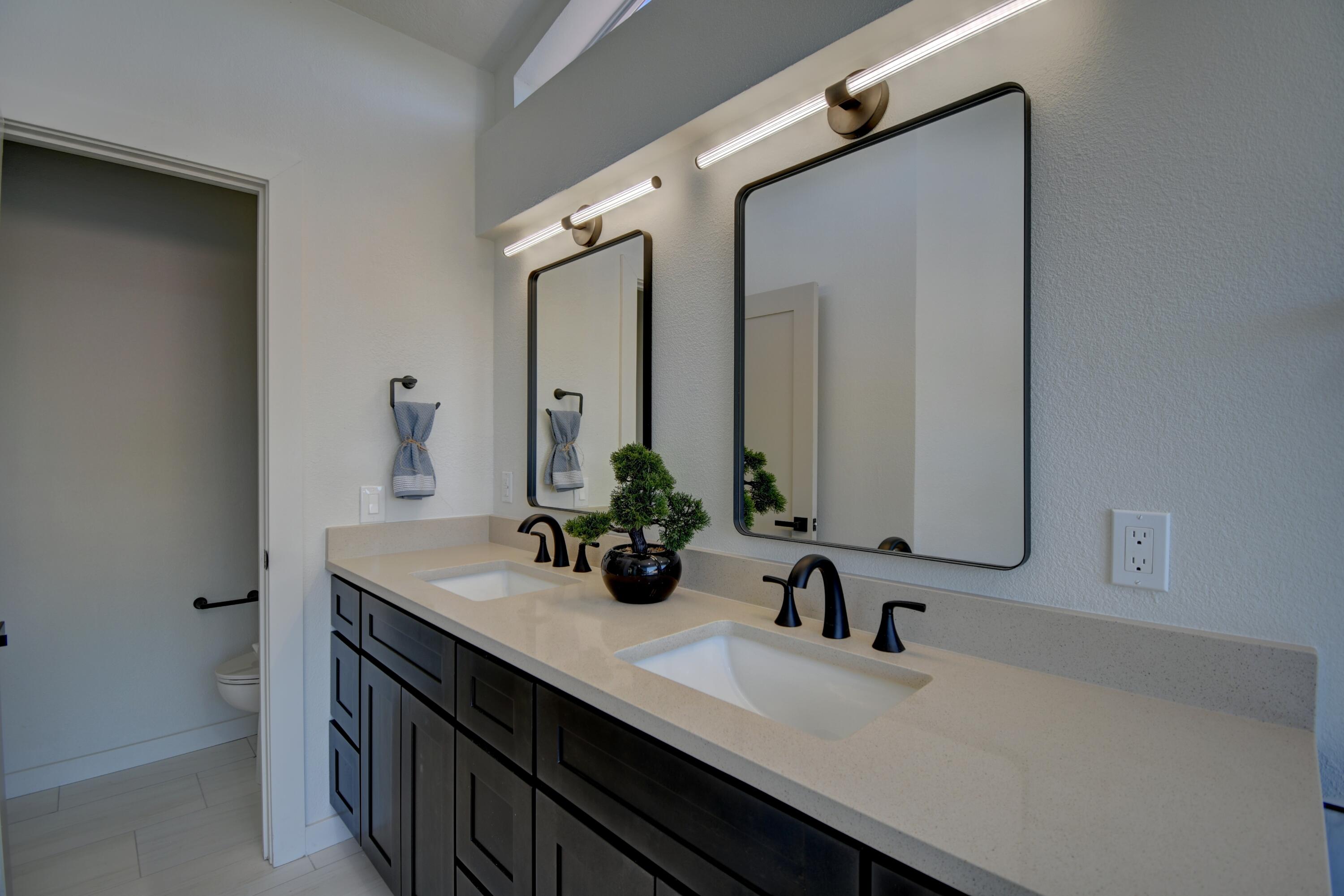 11425 Pine Top Lane NE