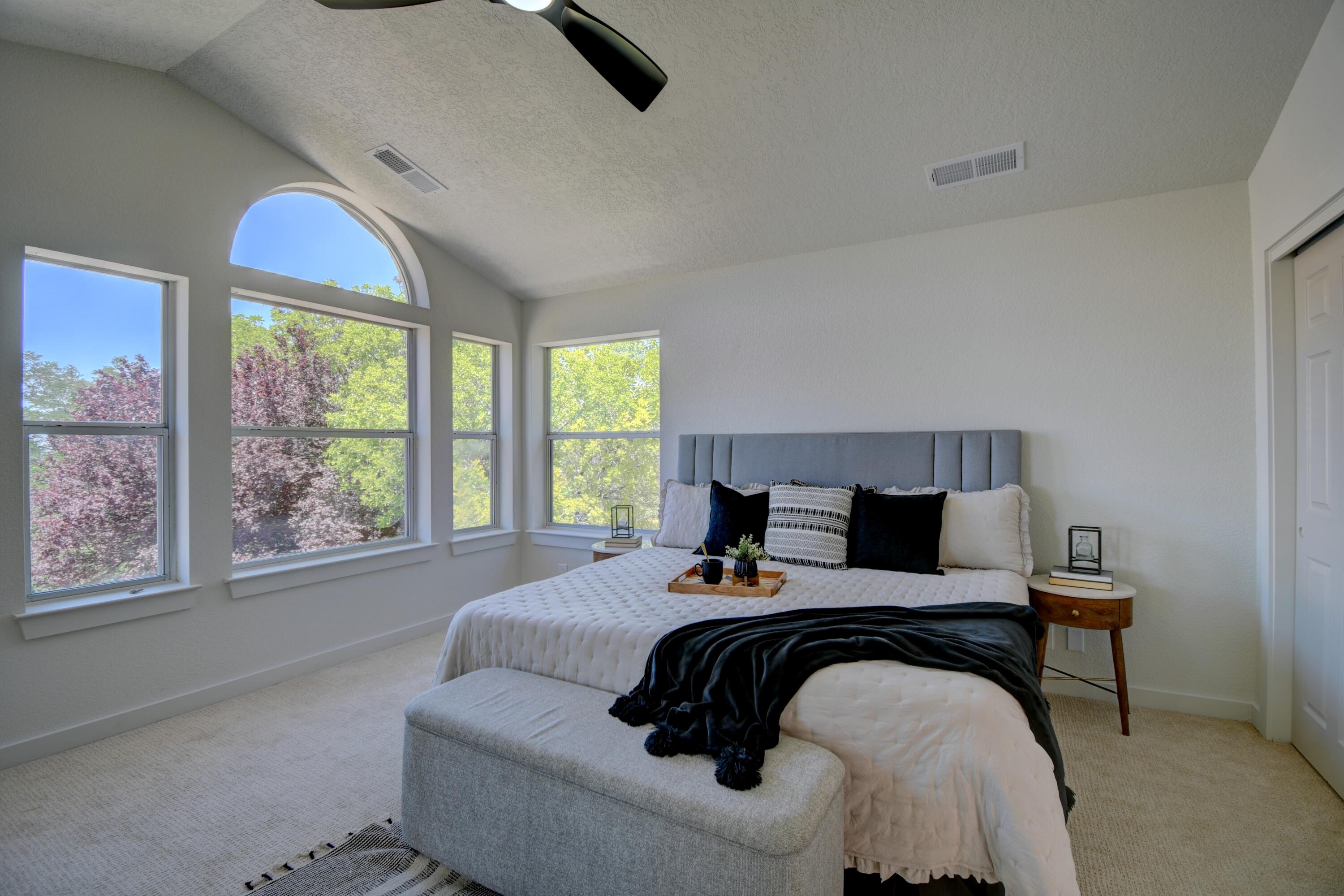 11425 Pine Top Lane NE