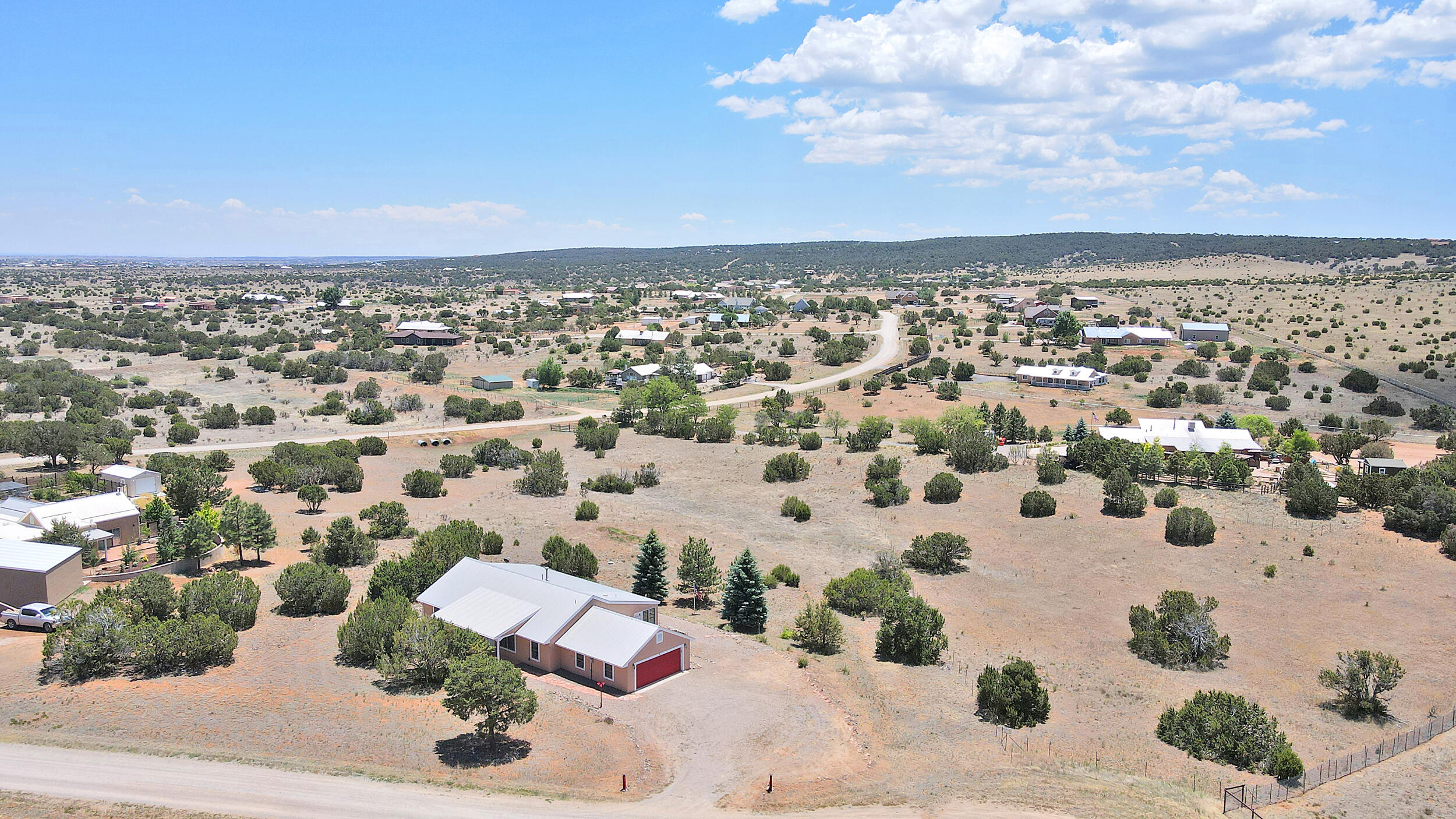 6 Cherokee Court