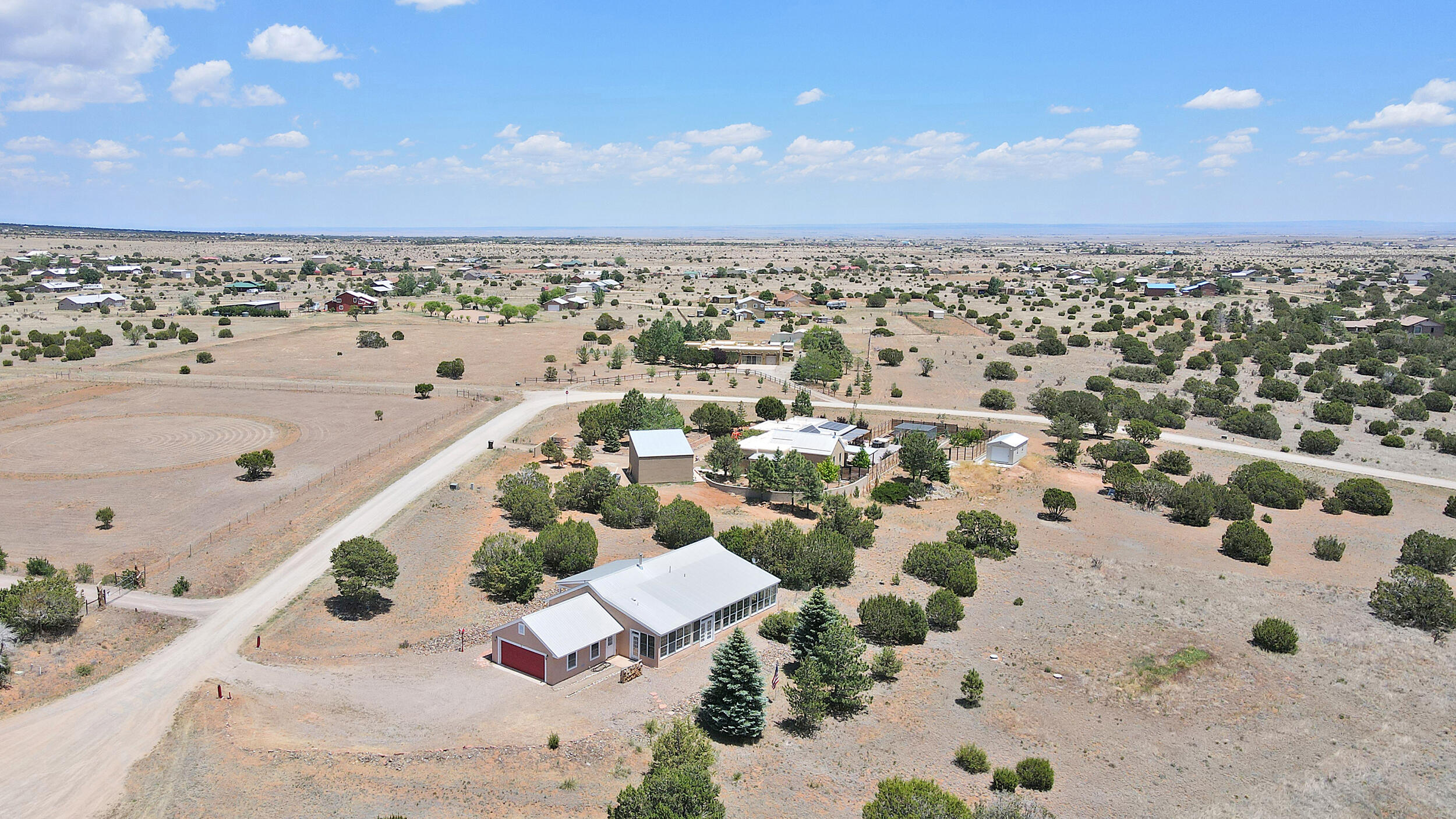 6 Cherokee Court