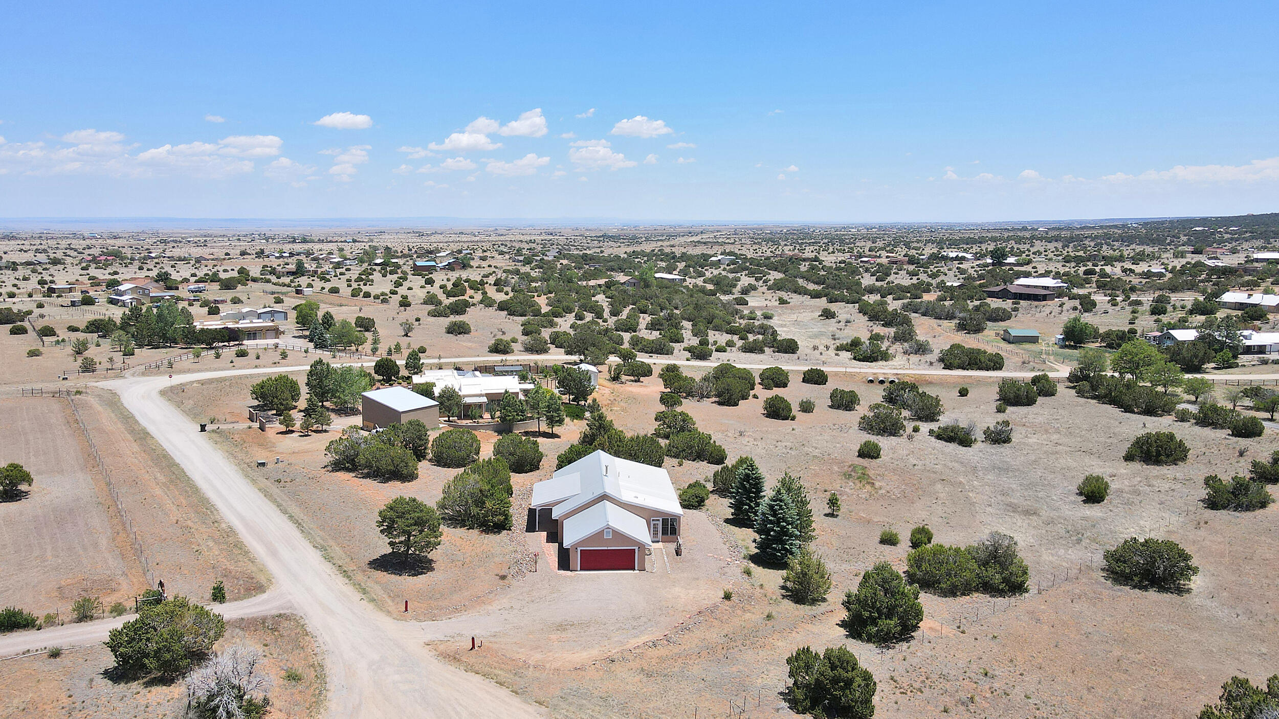 6 Cherokee Court