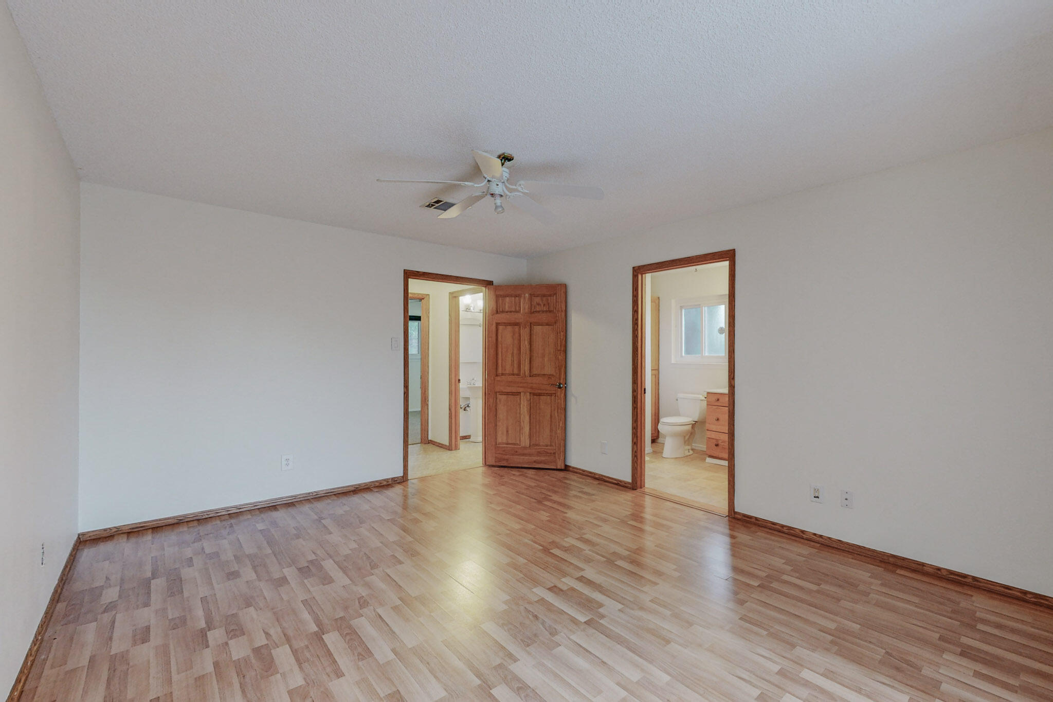 12301 Woodland Avenue NE