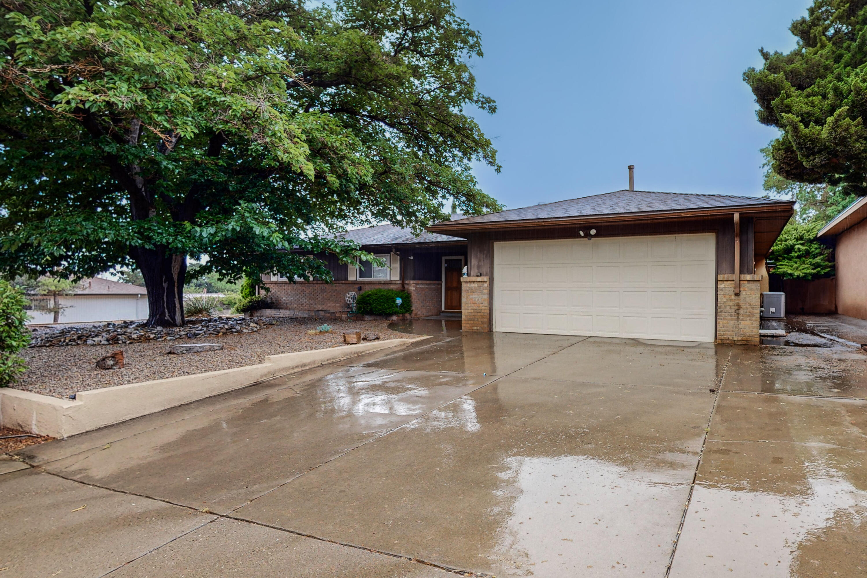 12301 Woodland Avenue NE