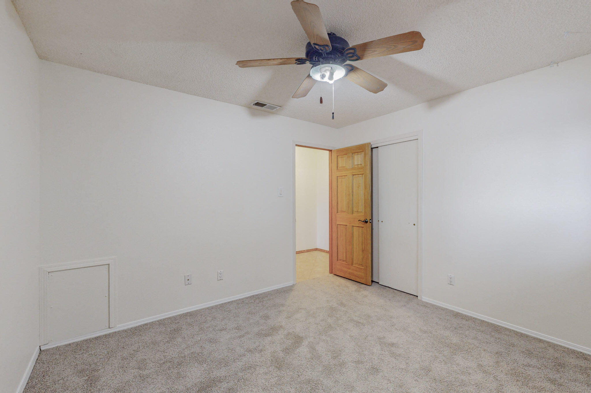 12301 Woodland Avenue NE