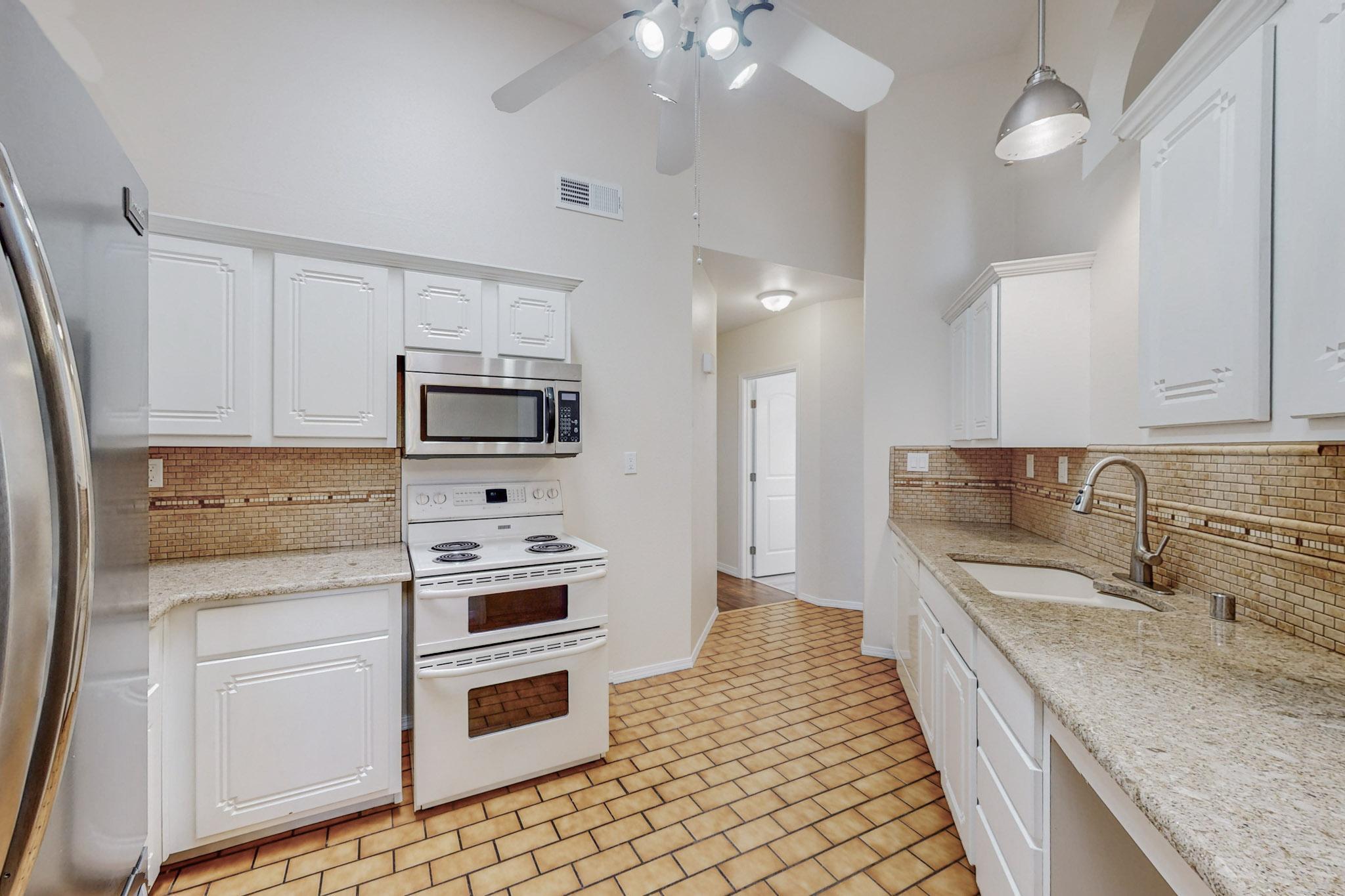 6001 Sweetwater Court NW