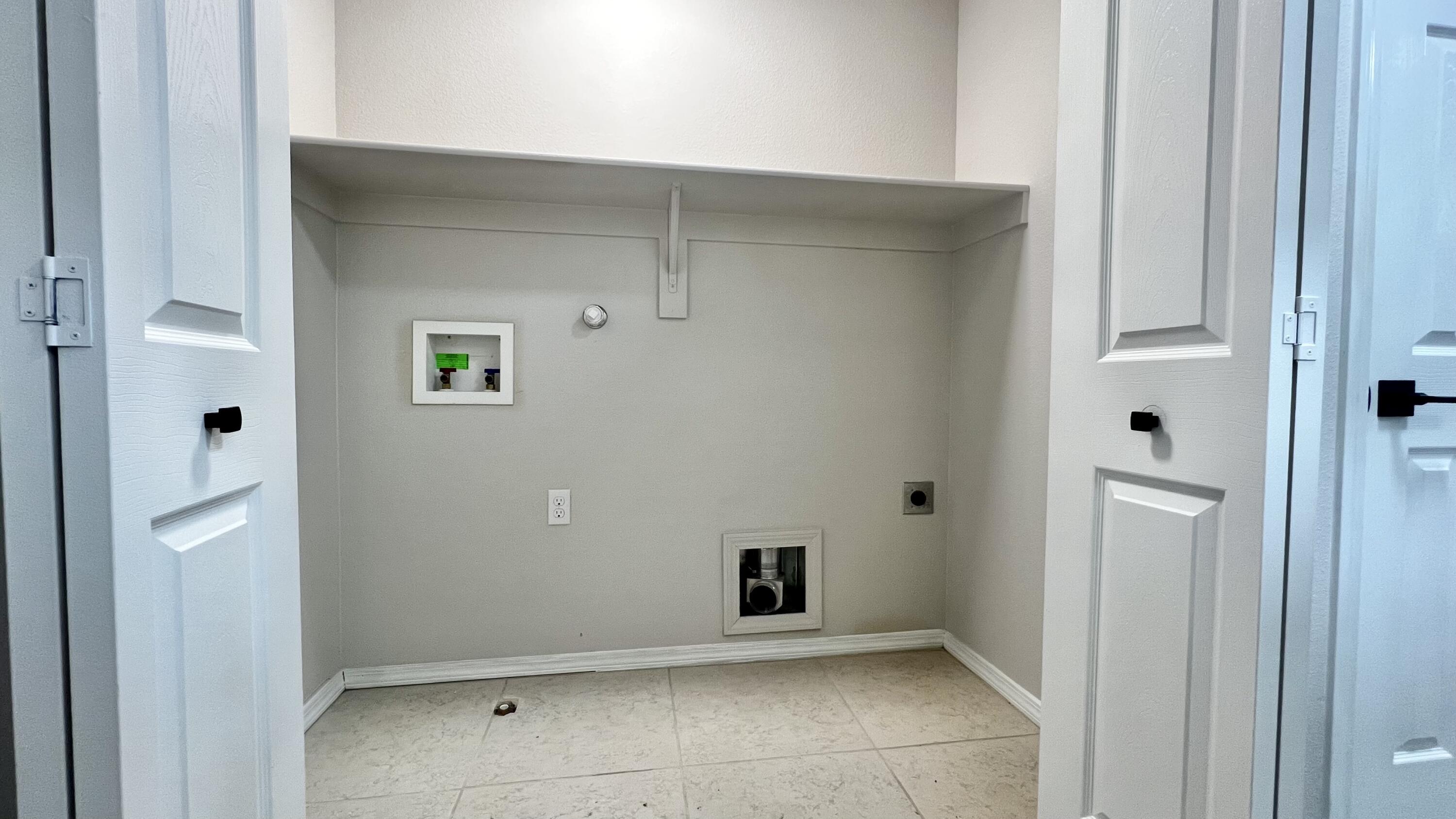 10632 Megafauna Road SW