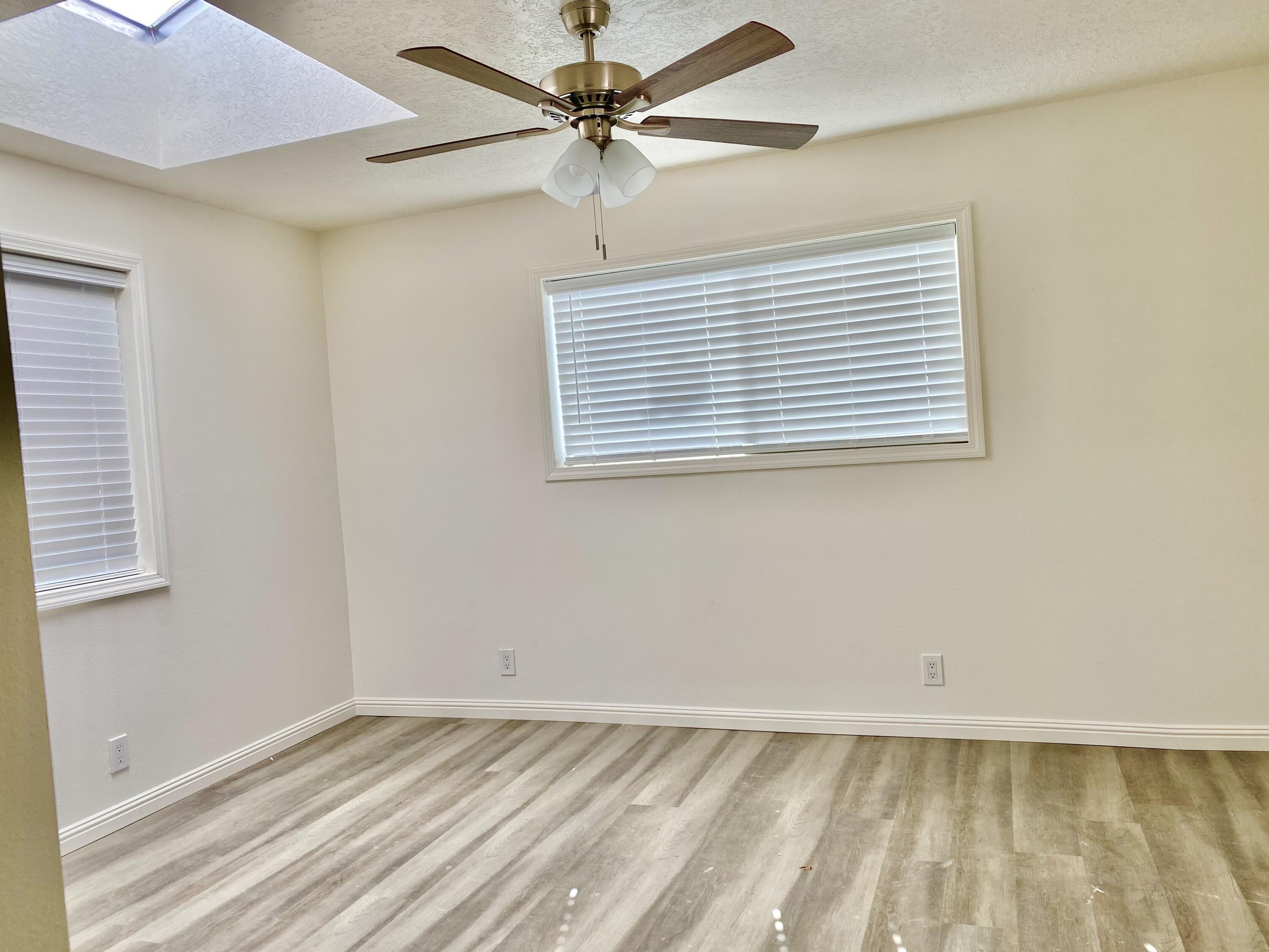 1808 Columbia Drive SE