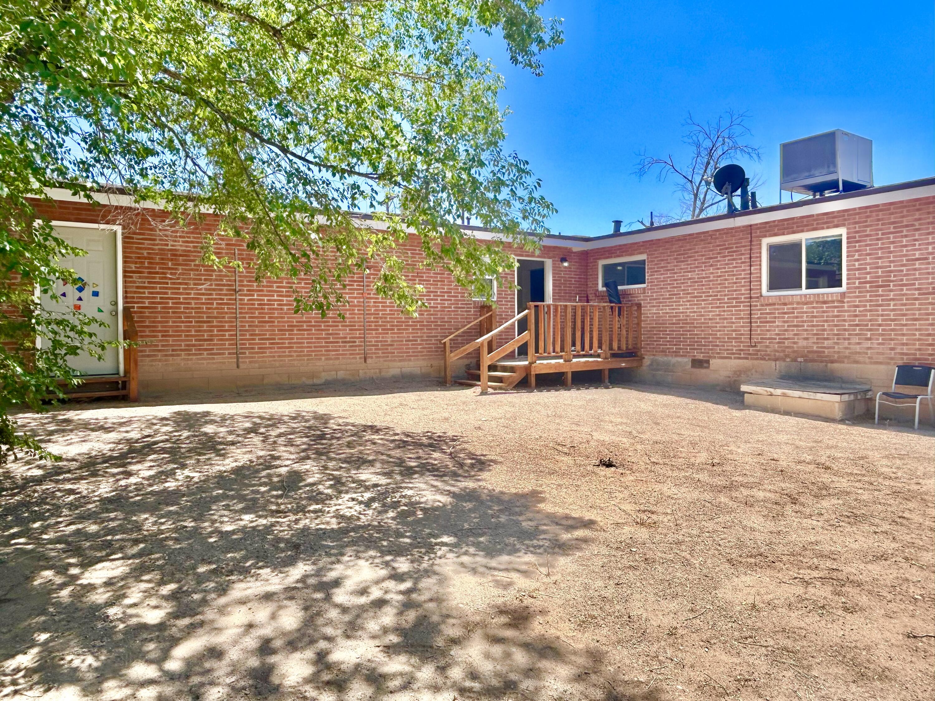 1808 Columbia Drive SE