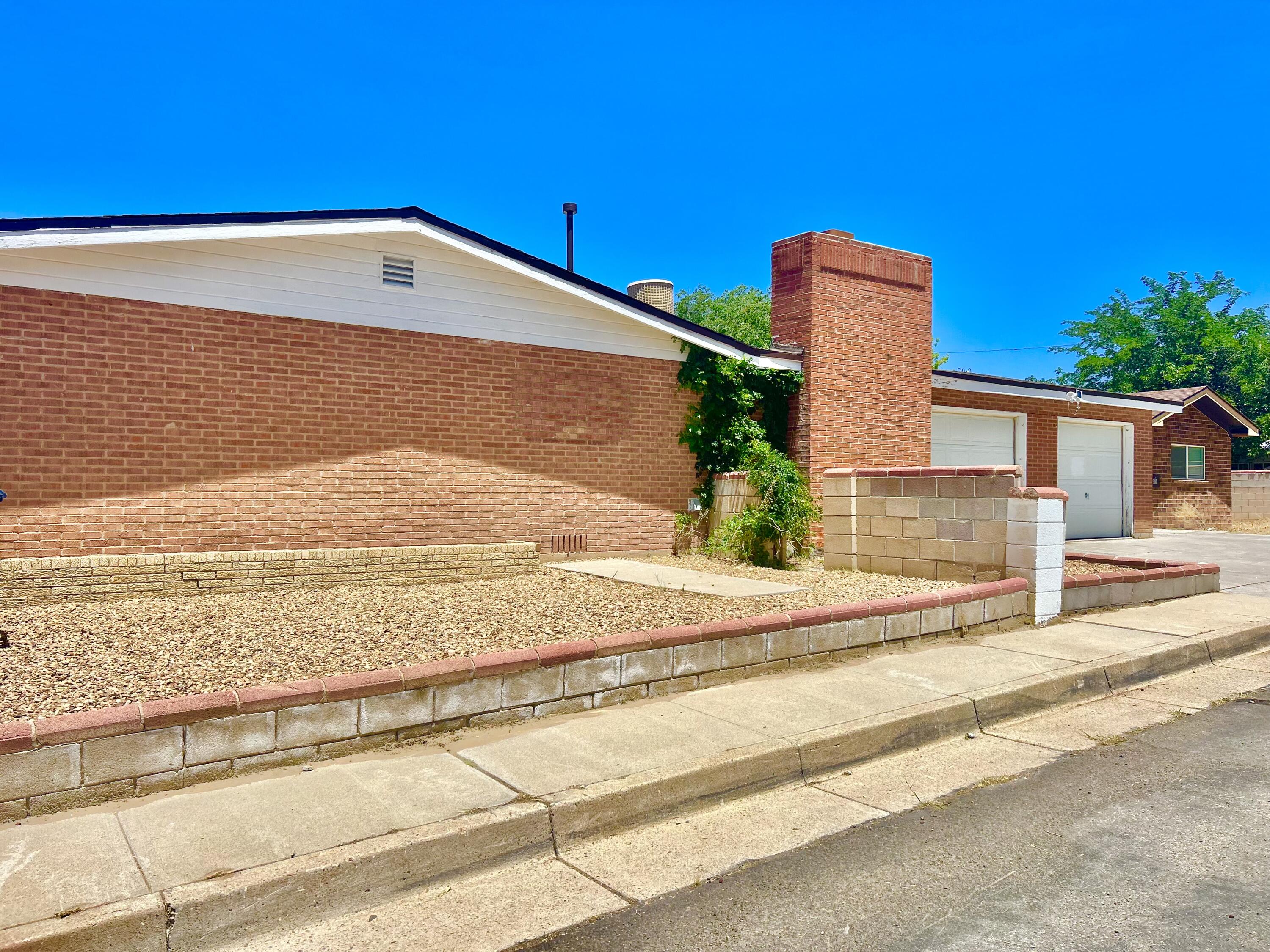 1808 Columbia Drive SE