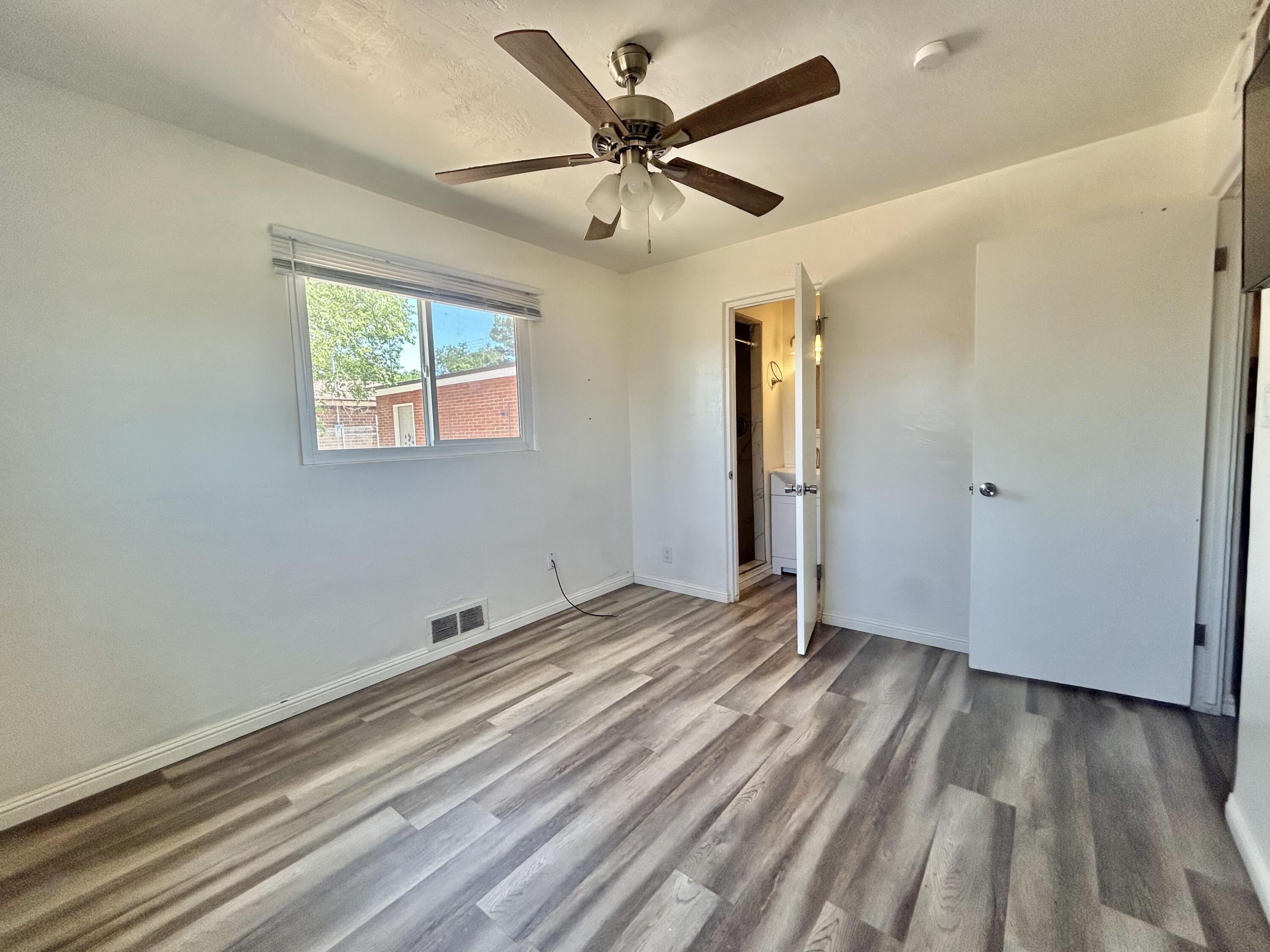 1808 Columbia Drive SE