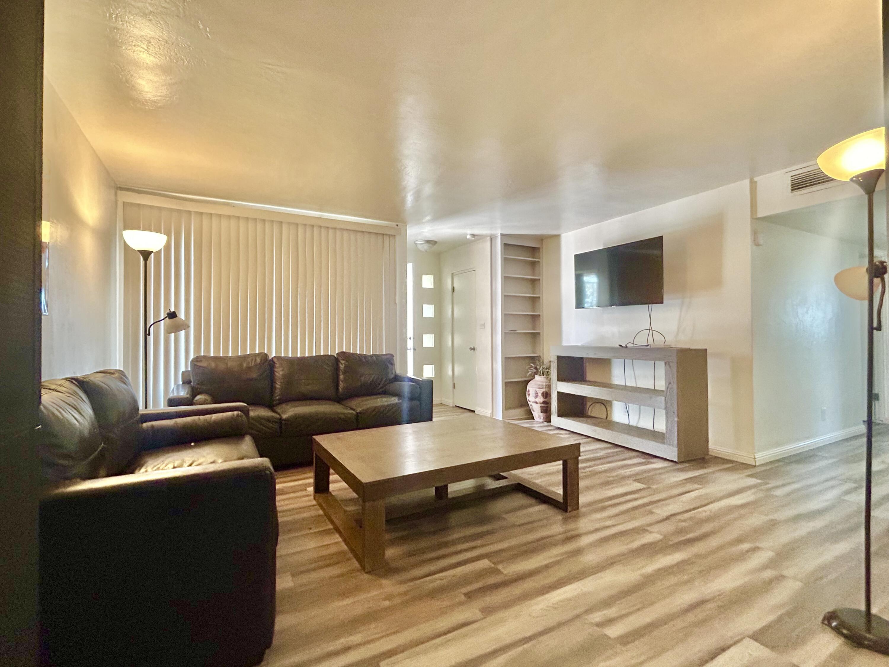 1808 Columbia Drive SE