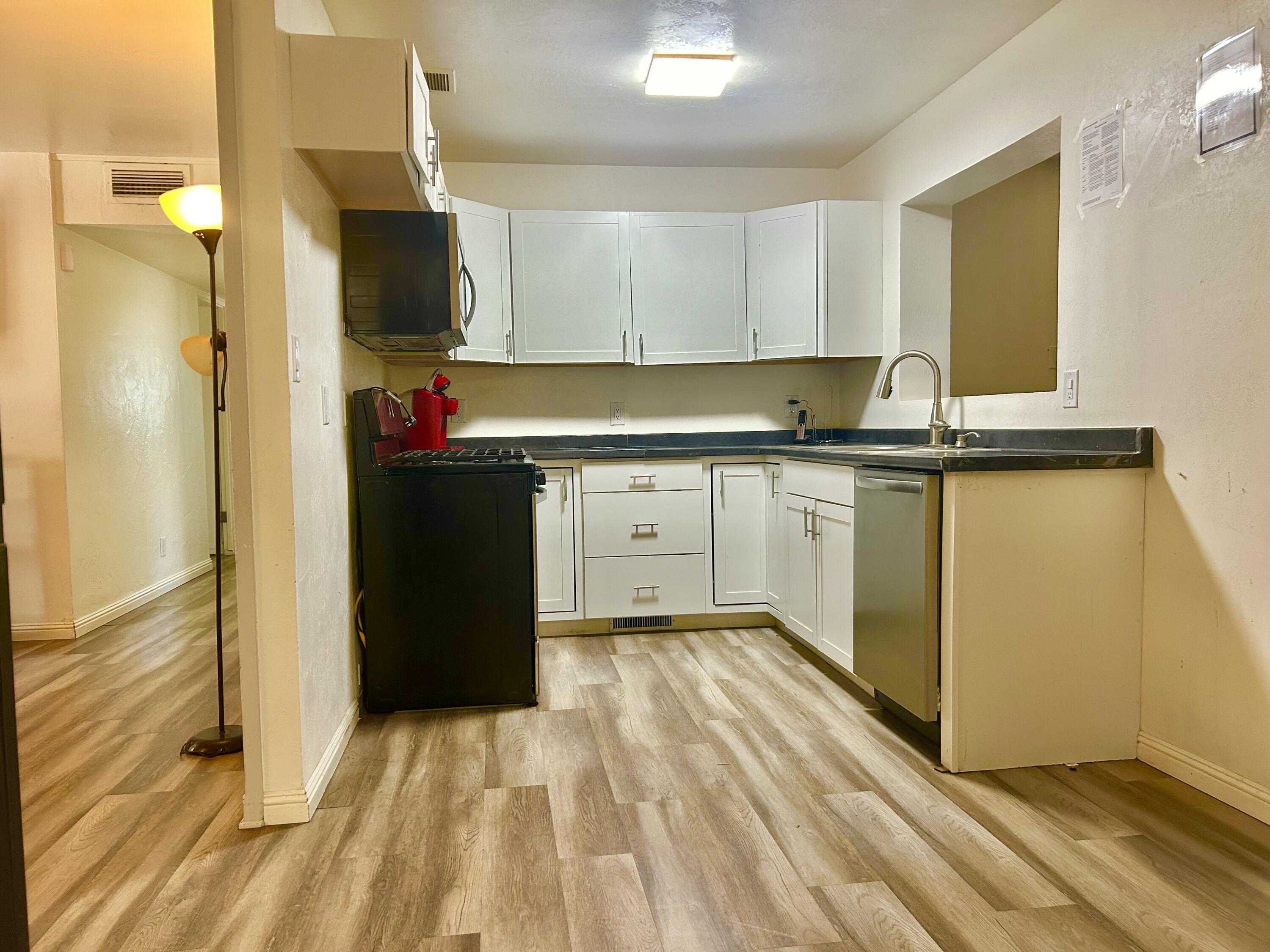 1808 Columbia Drive SE