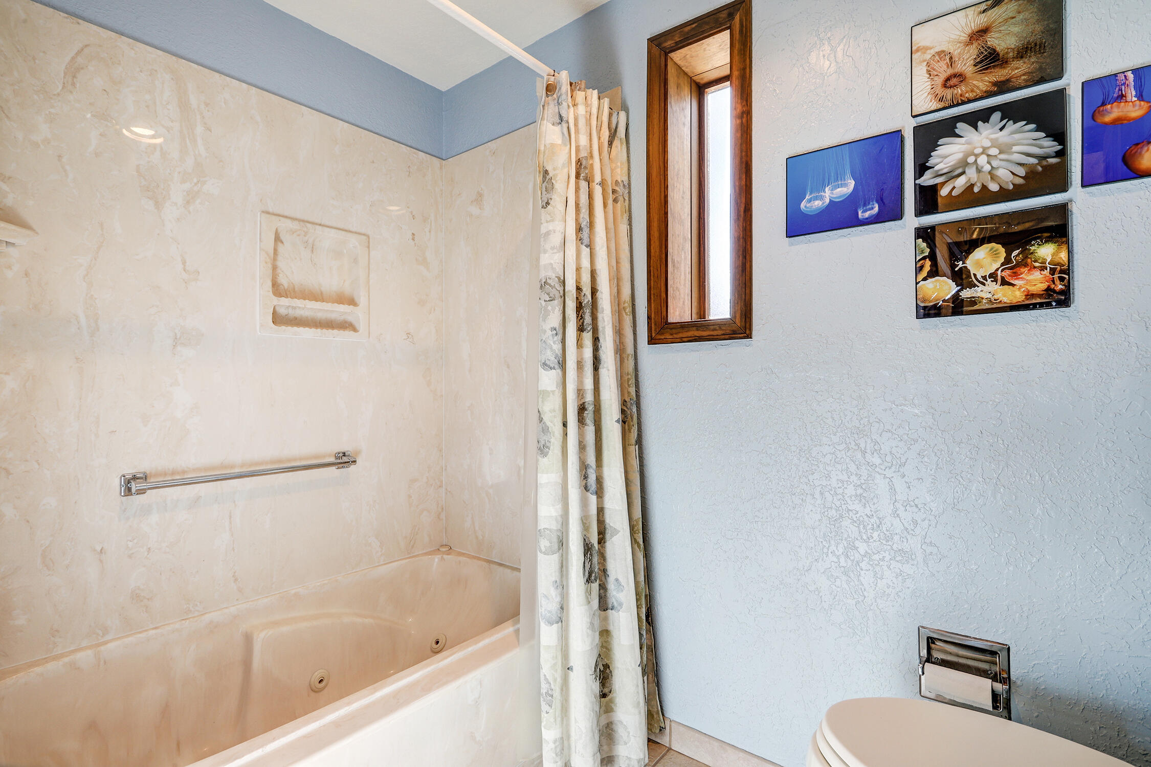 1529 Stagecoach Lane SE