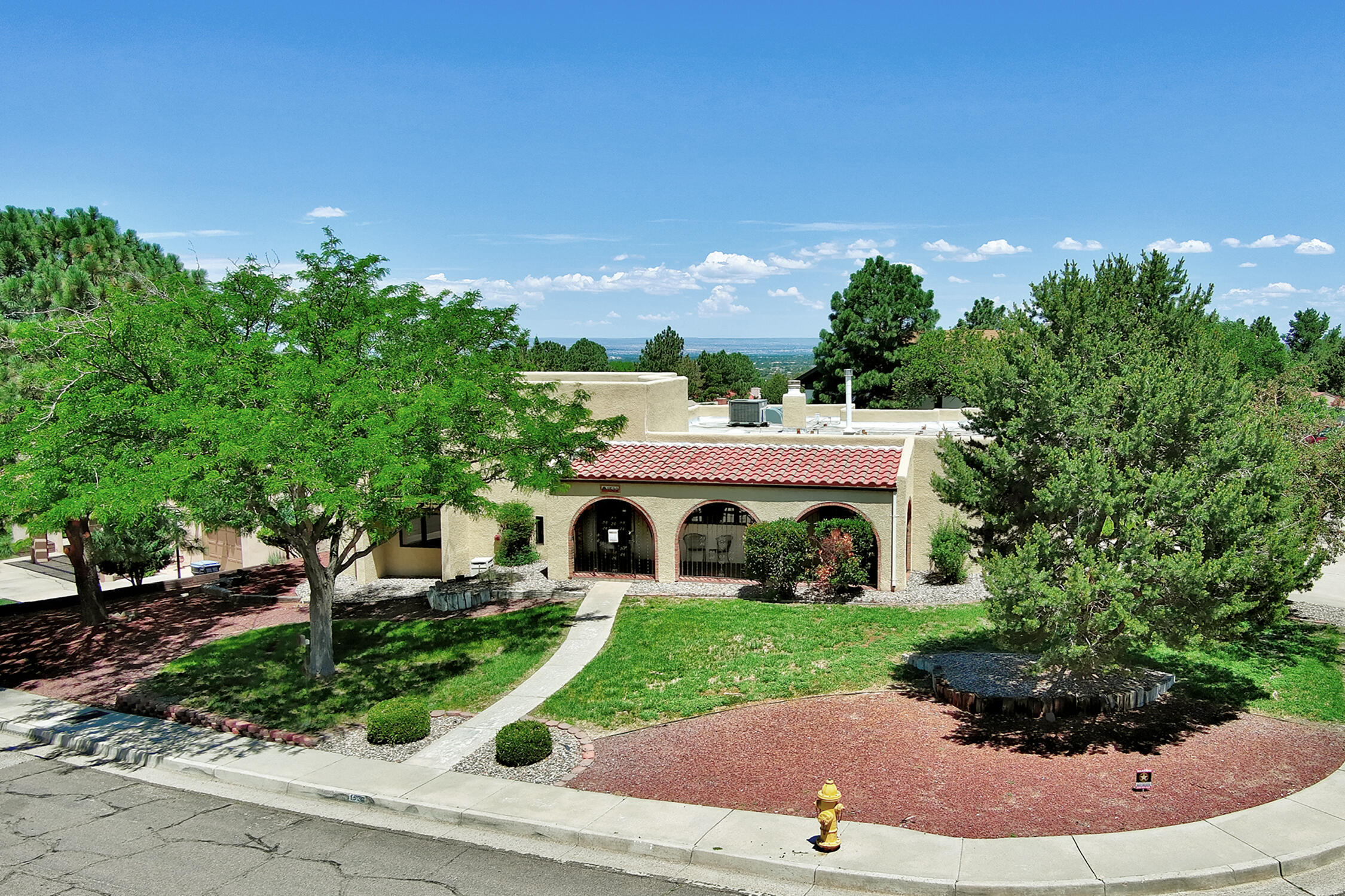 1529 Stagecoach Lane SE