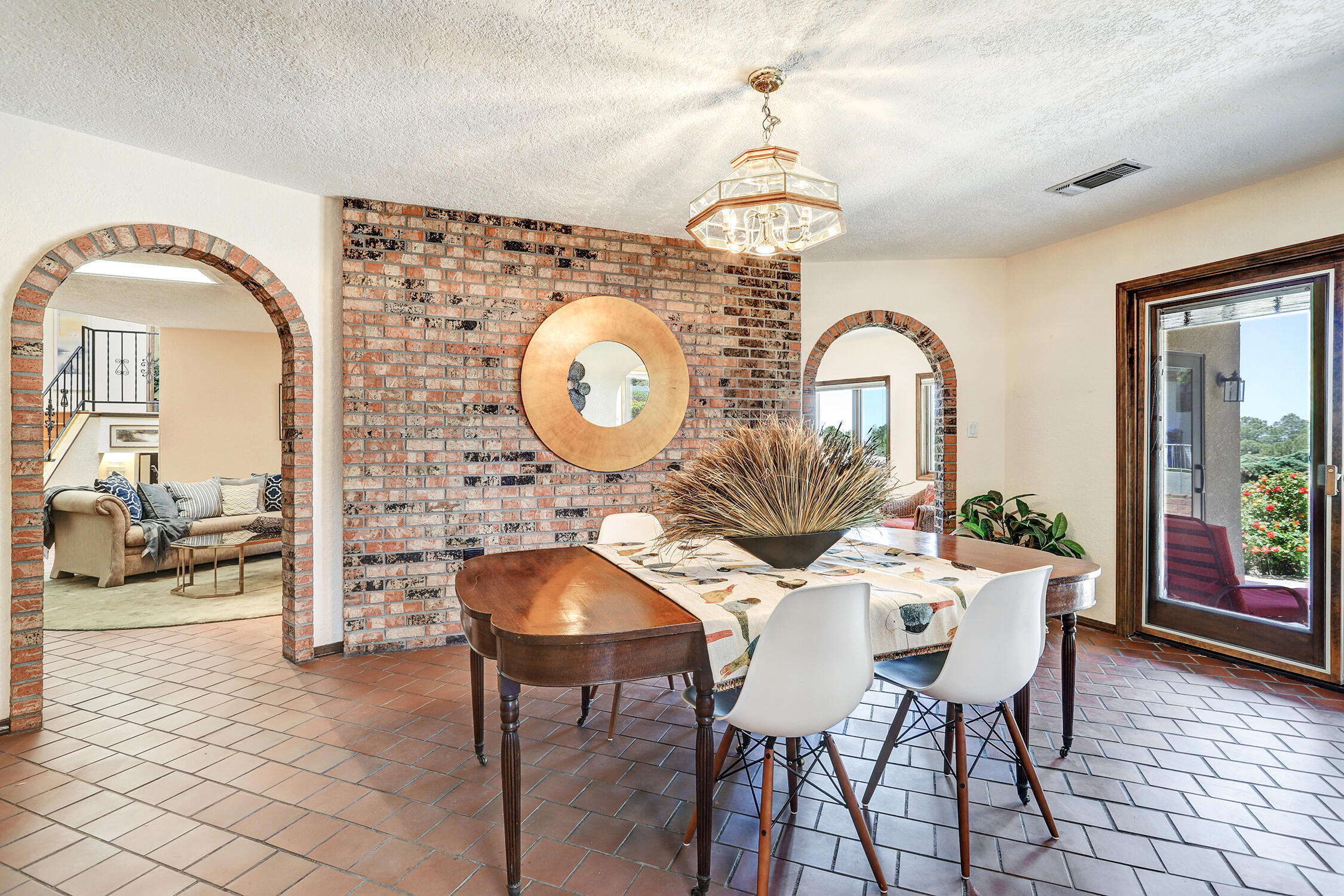 1529 Stagecoach Lane SE