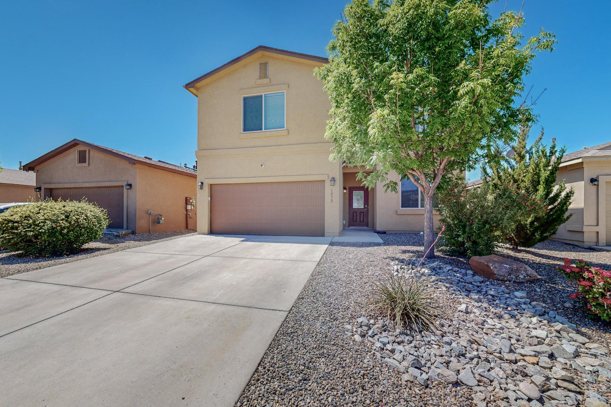 1038 Desert Sunflower Drive NE