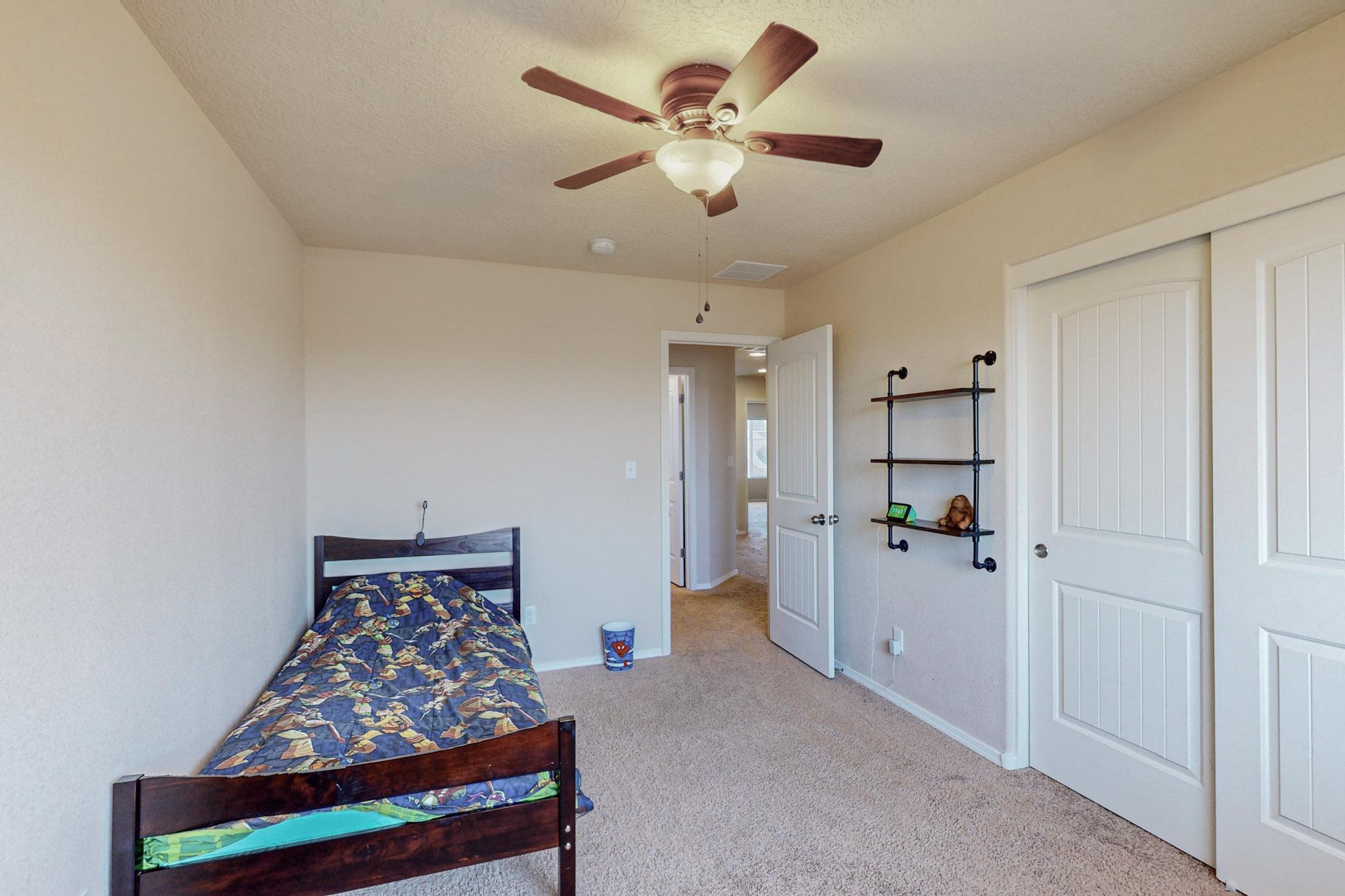 1038 Desert Sunflower Drive NE