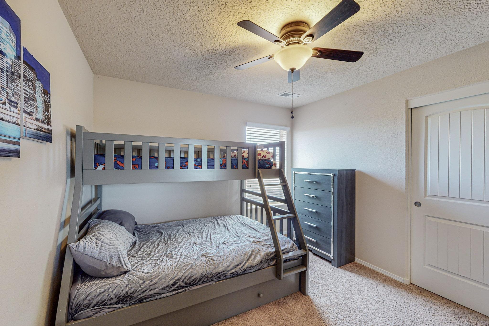 1038 Desert Sunflower Drive NE