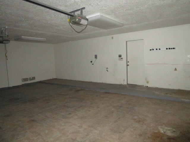 6523 Avenida Madrid NW