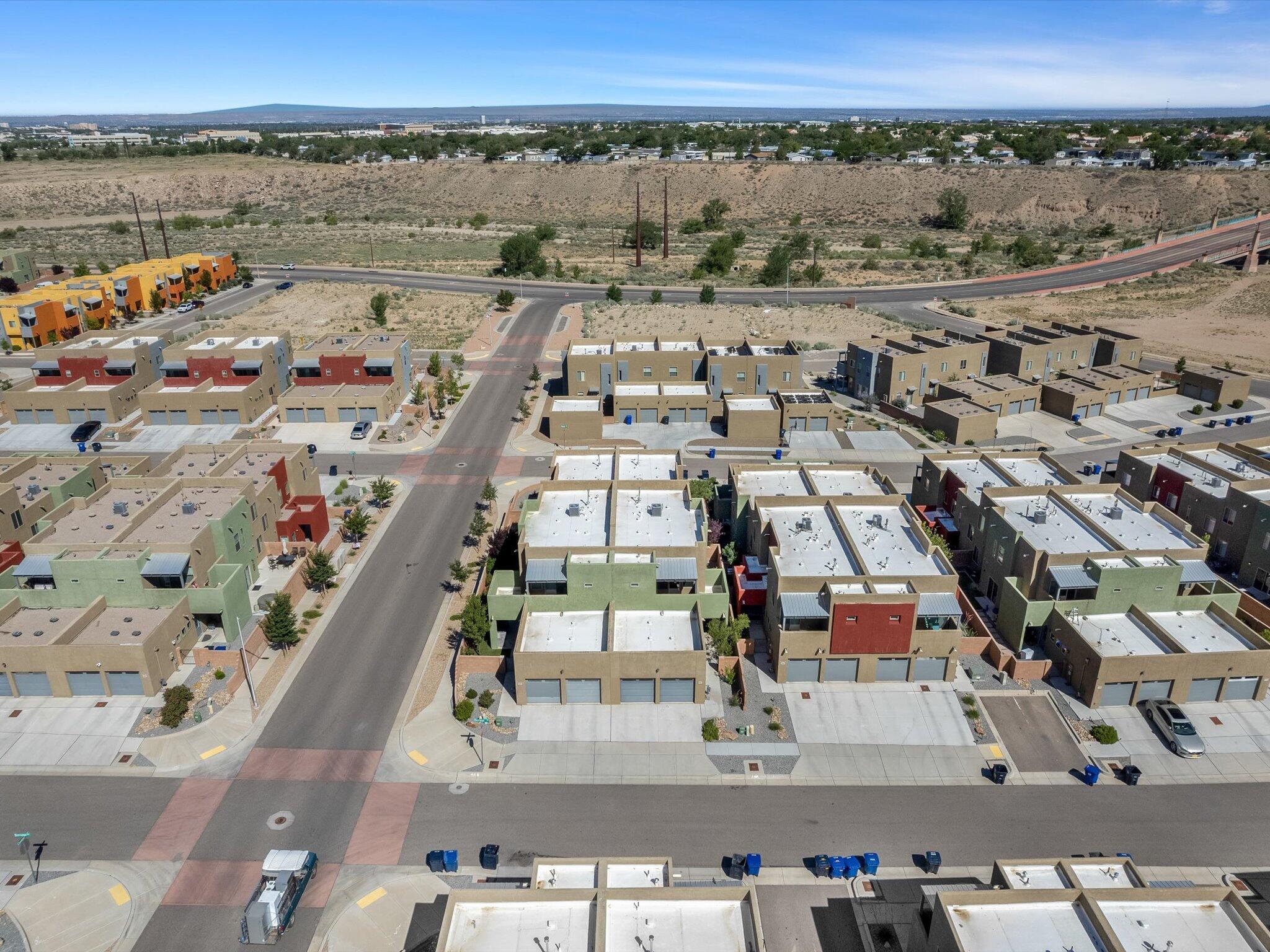 1547 Borrego Drive SE