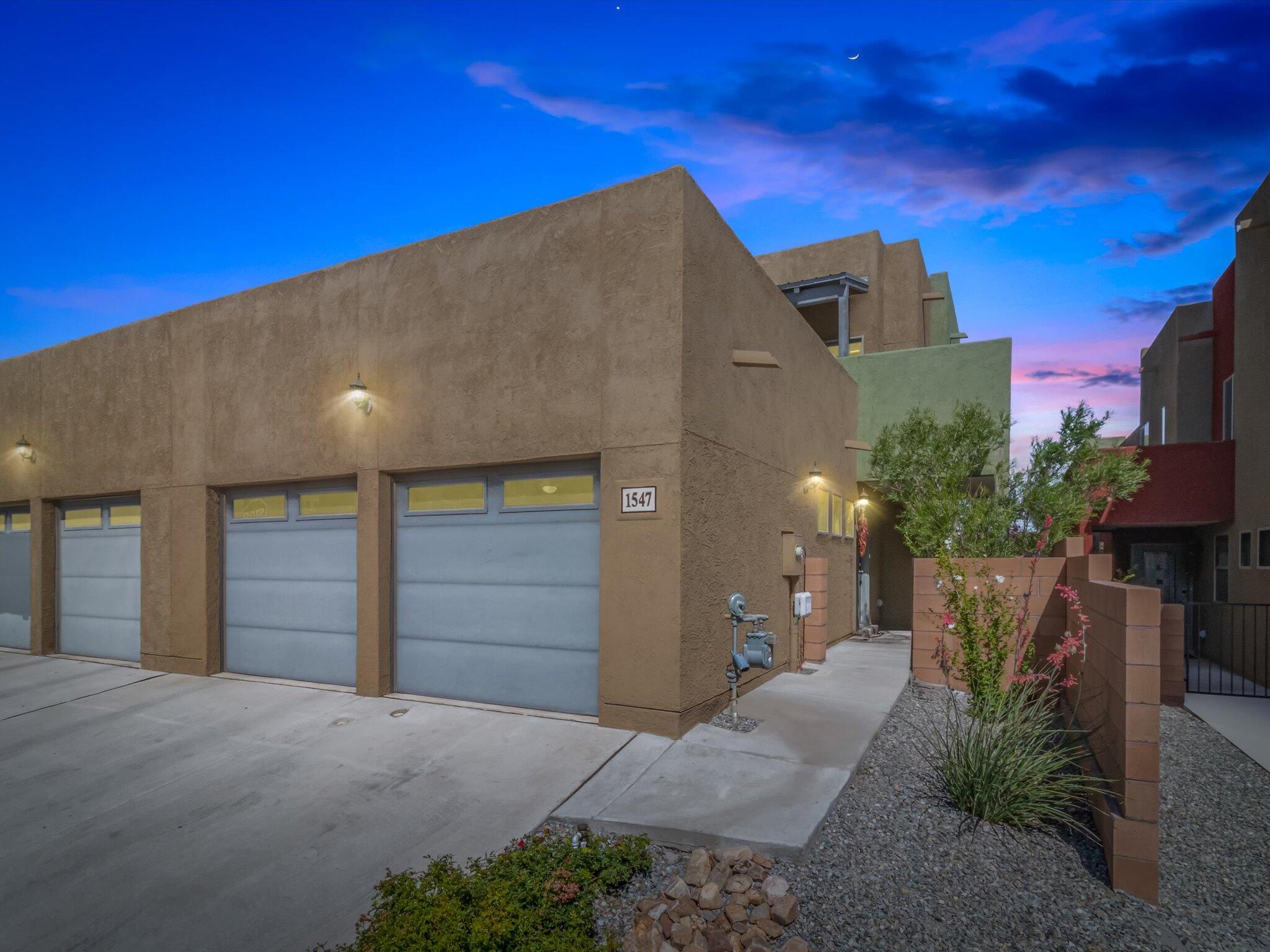 1547 Borrego Drive SE