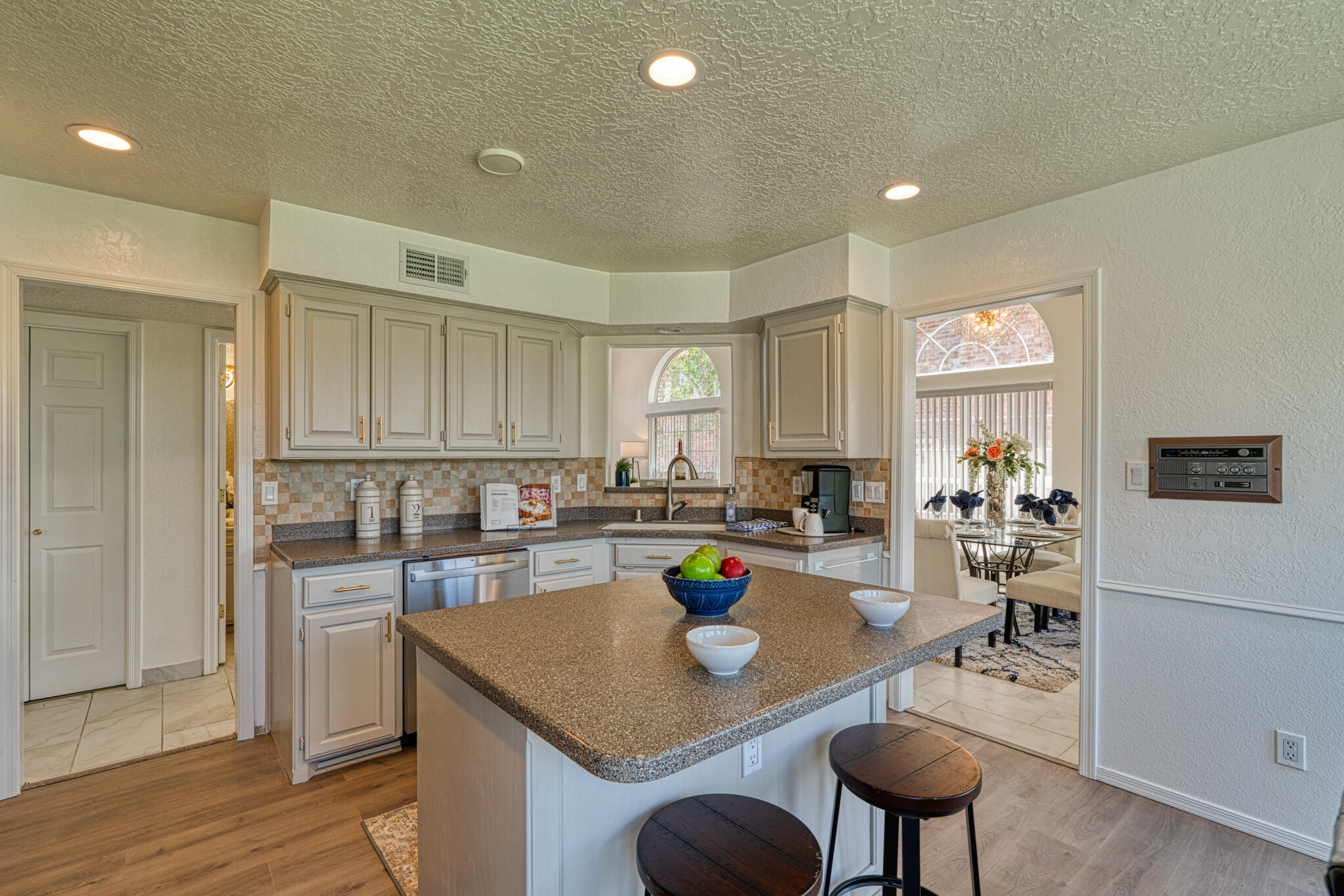 4512 Agate Hills Road NW