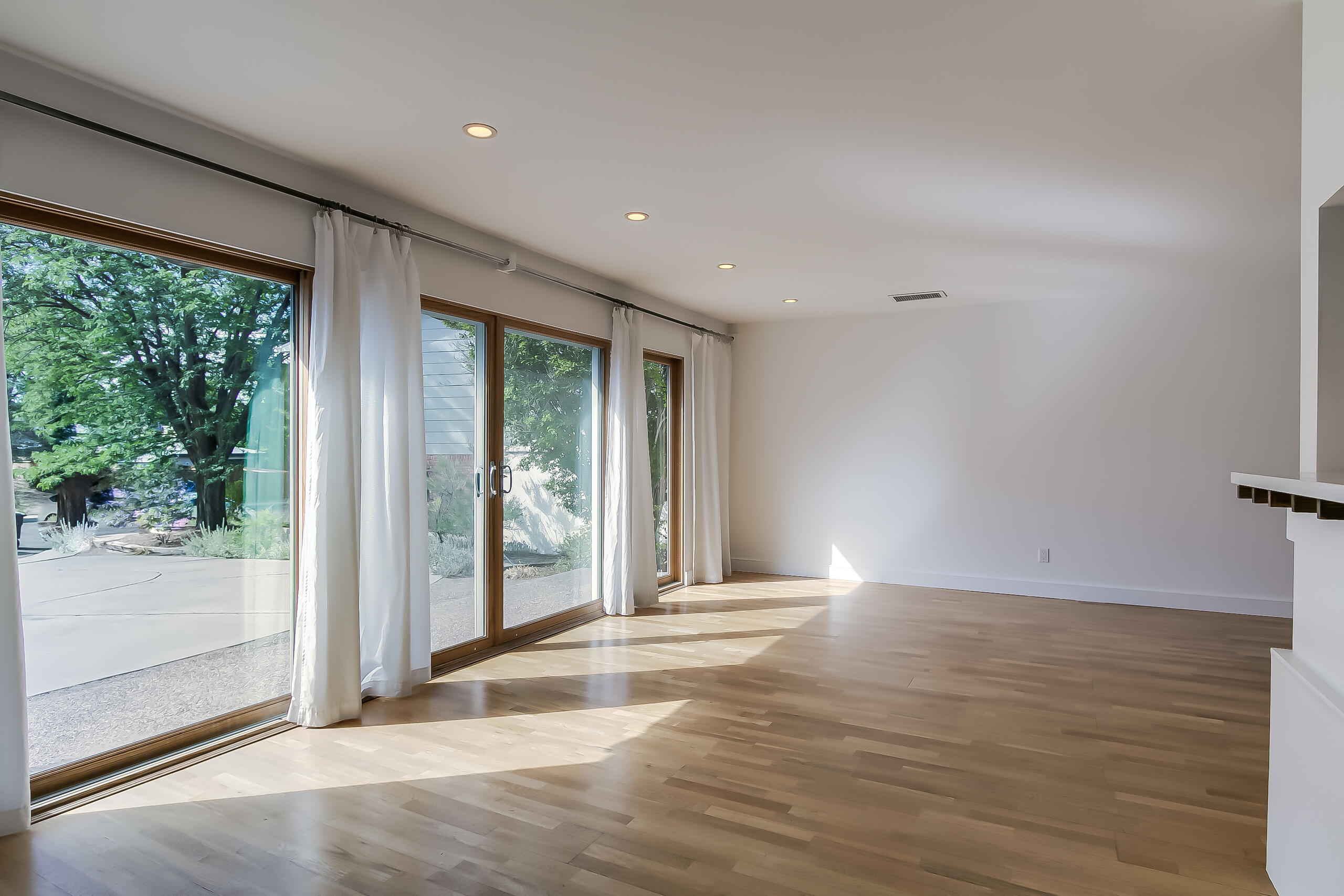 4809 Sunningdale Court NE