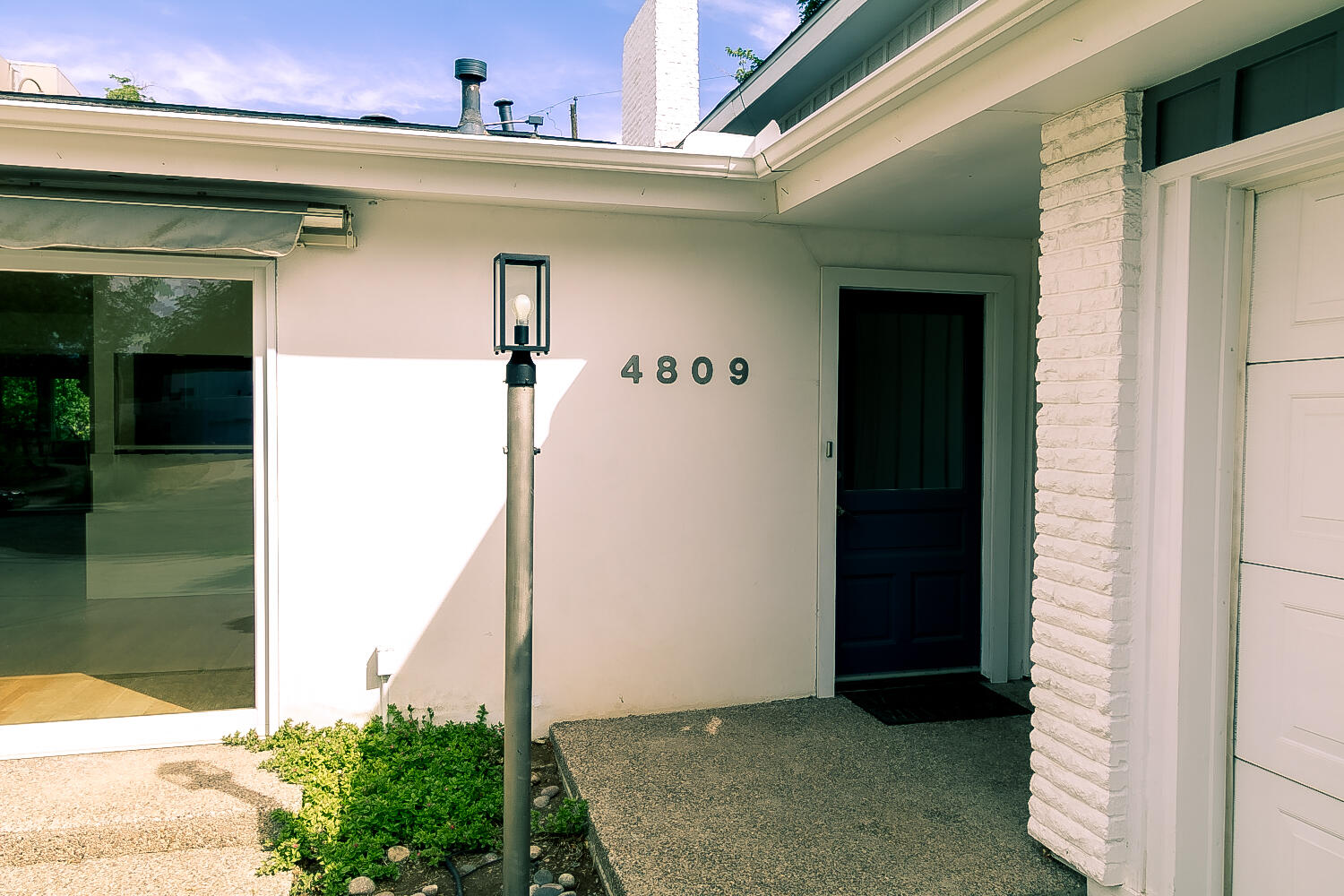 4809 Sunningdale Court NE