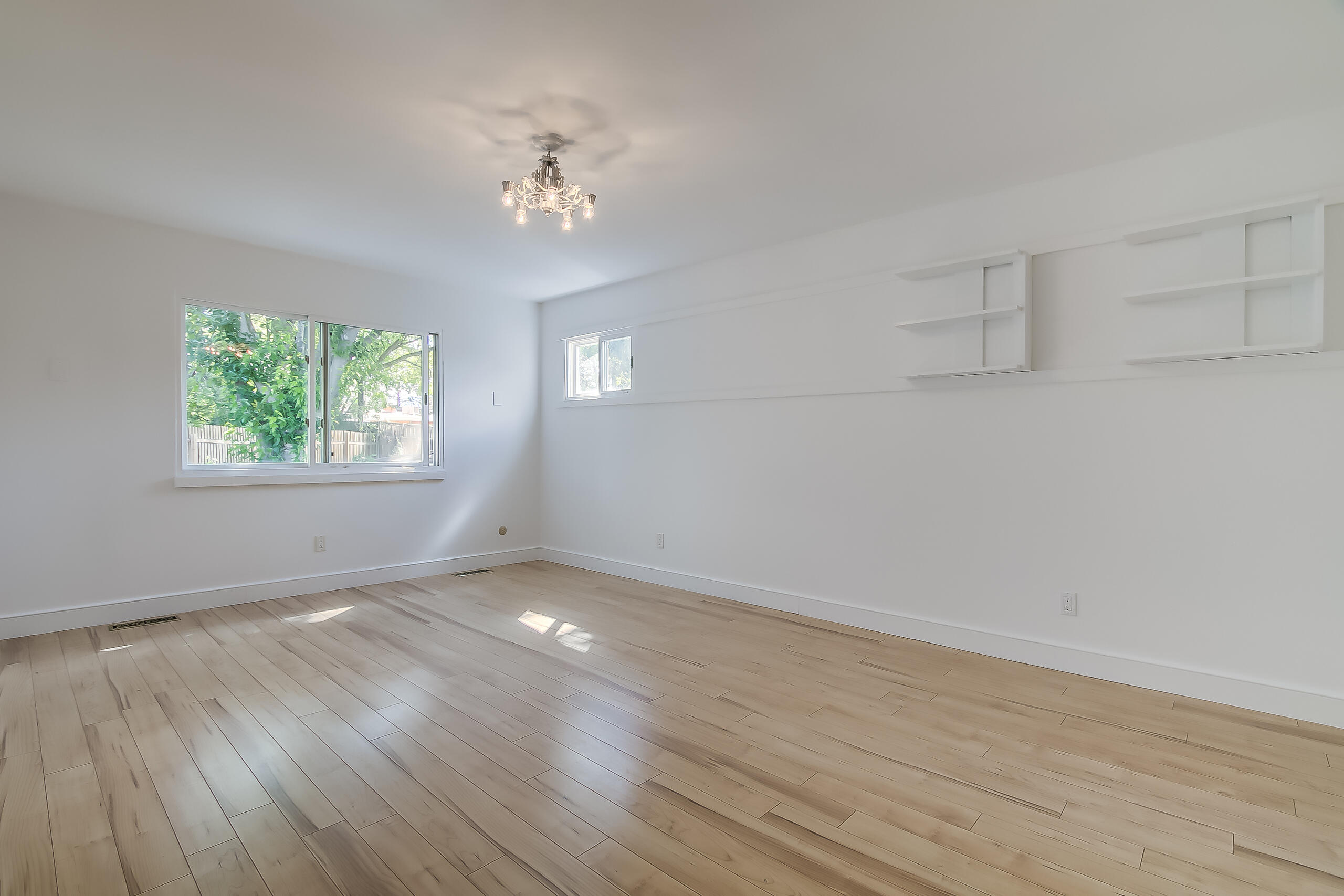 4809 Sunningdale Court NE