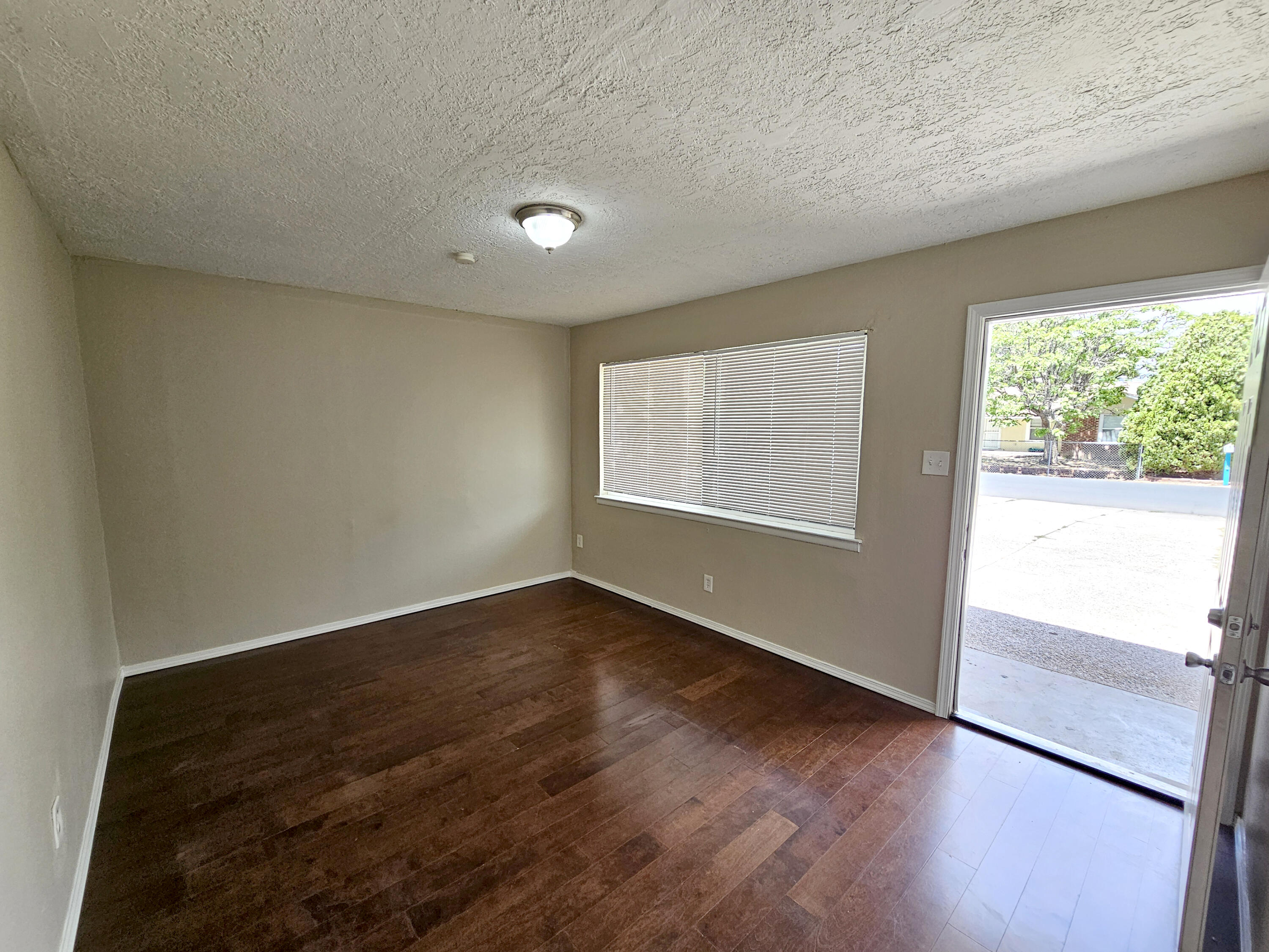 4602 Valley Gardens Drive SW