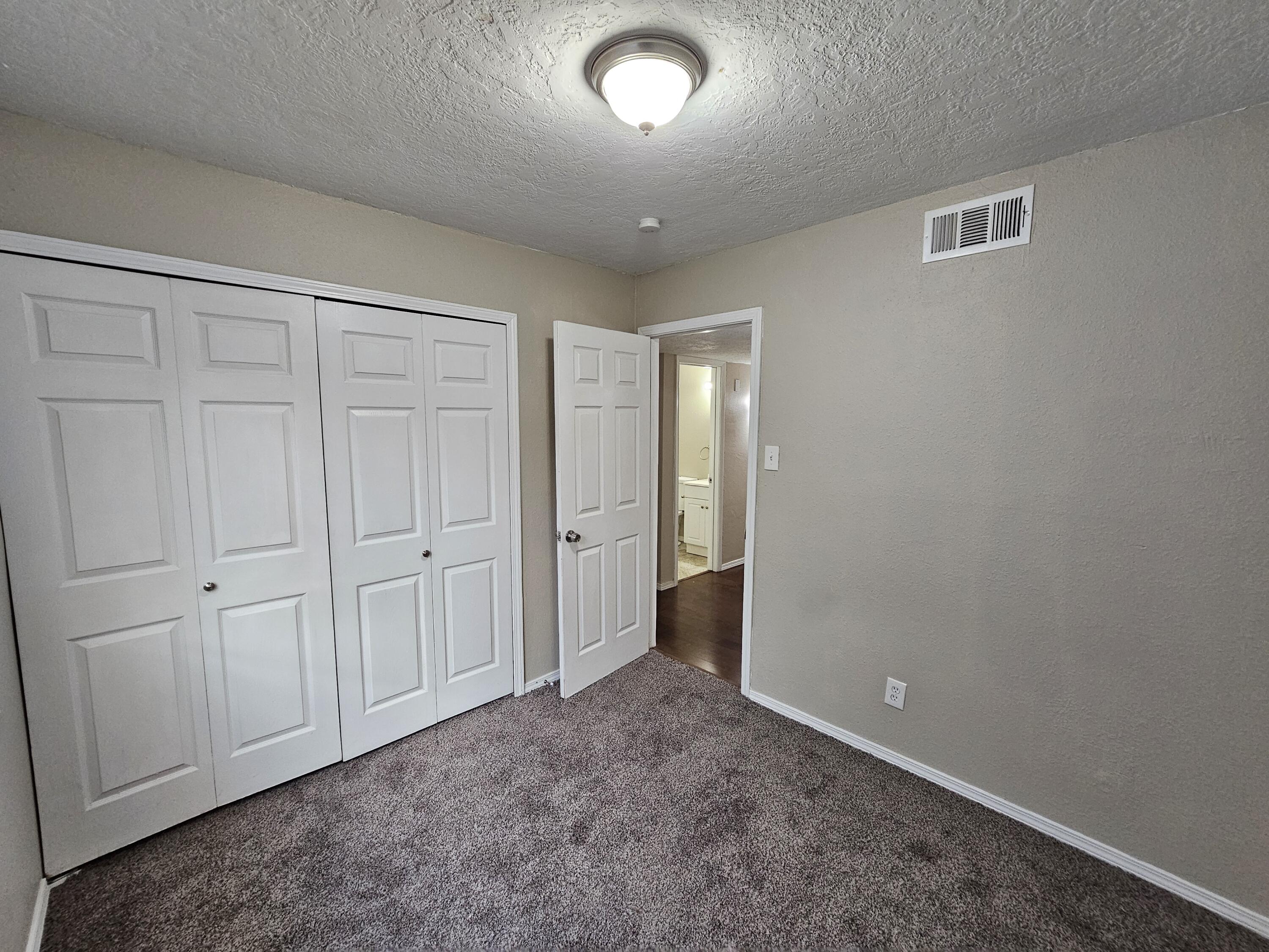 4602 Valley Gardens Drive SW