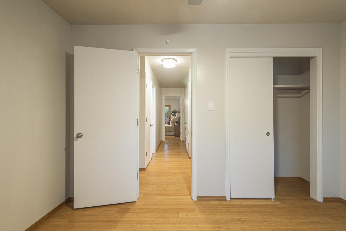 6605 Luella Anne Drive NE