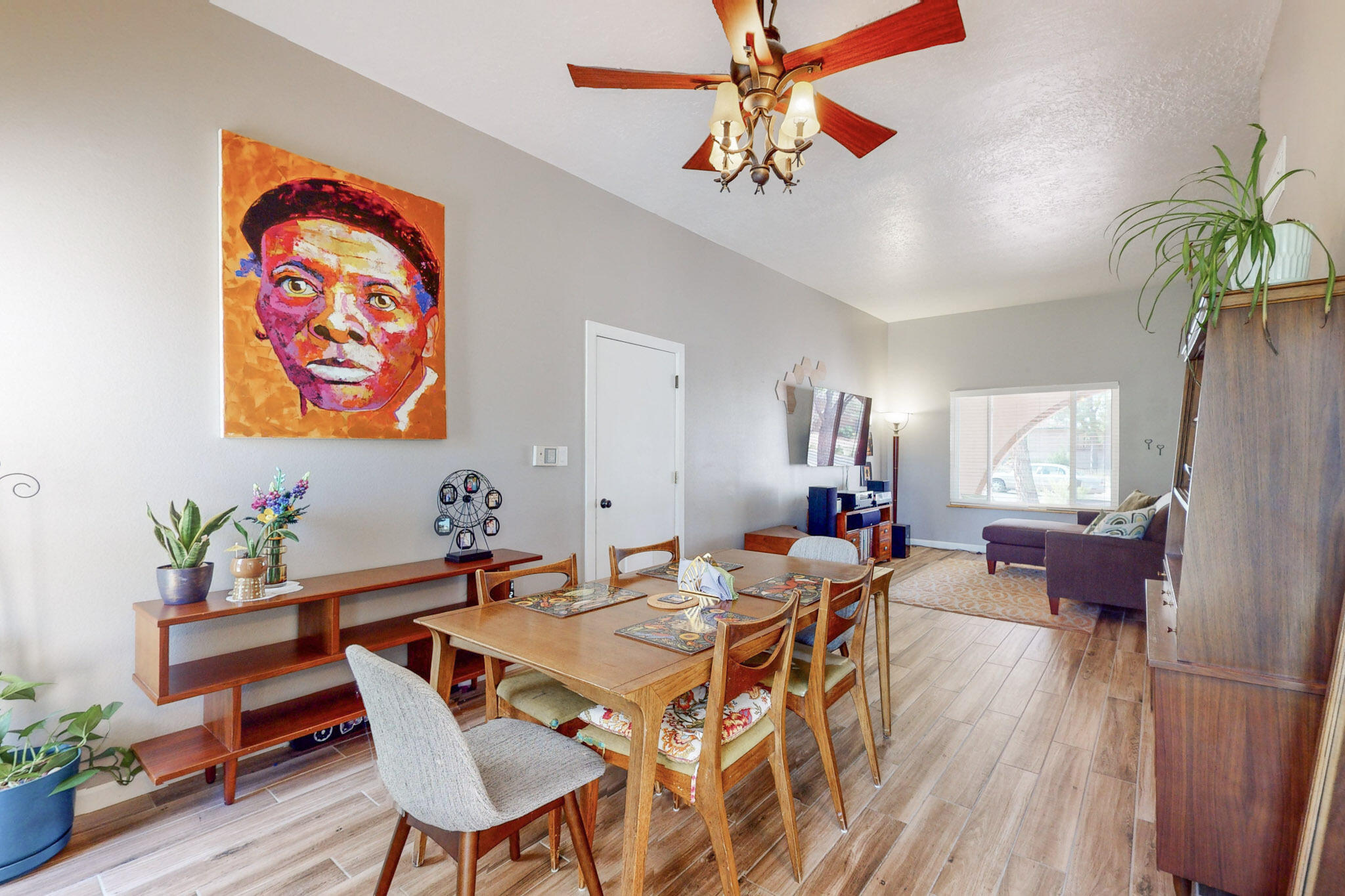 11129 Newcomb Avenue NE