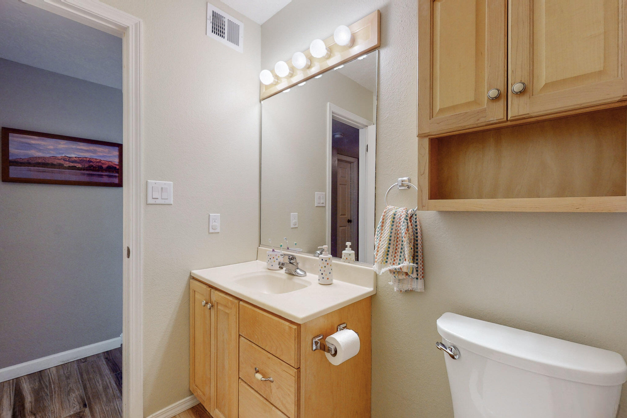 11129 Newcomb Avenue NE