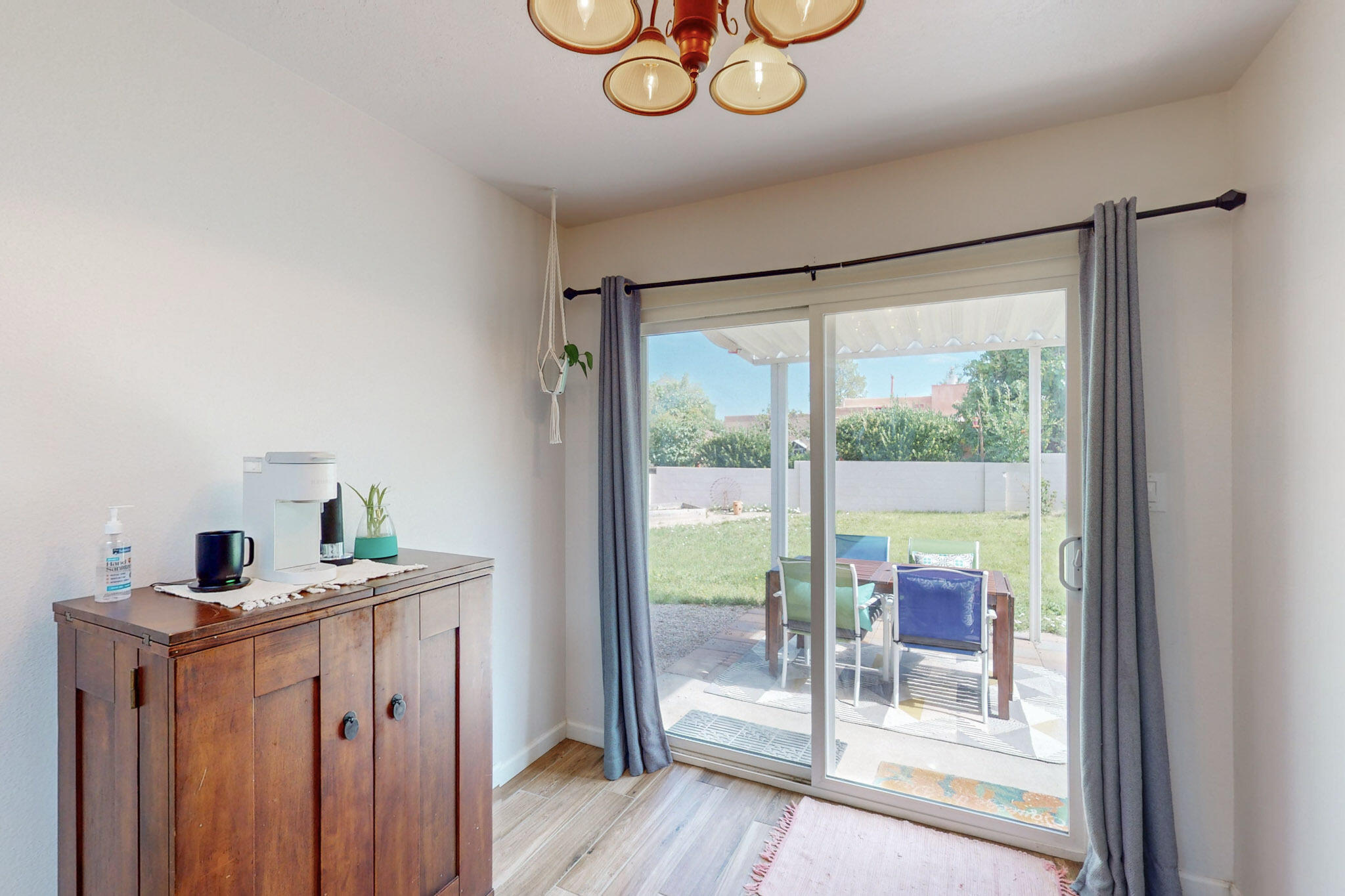 11129 Newcomb Avenue NE