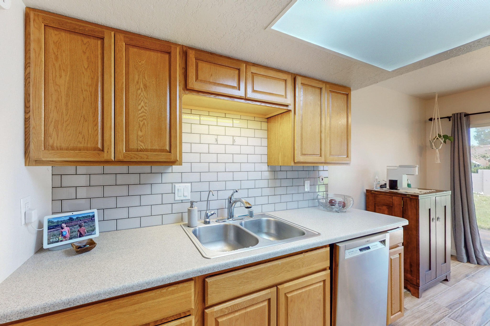 11129 Newcomb Avenue NE