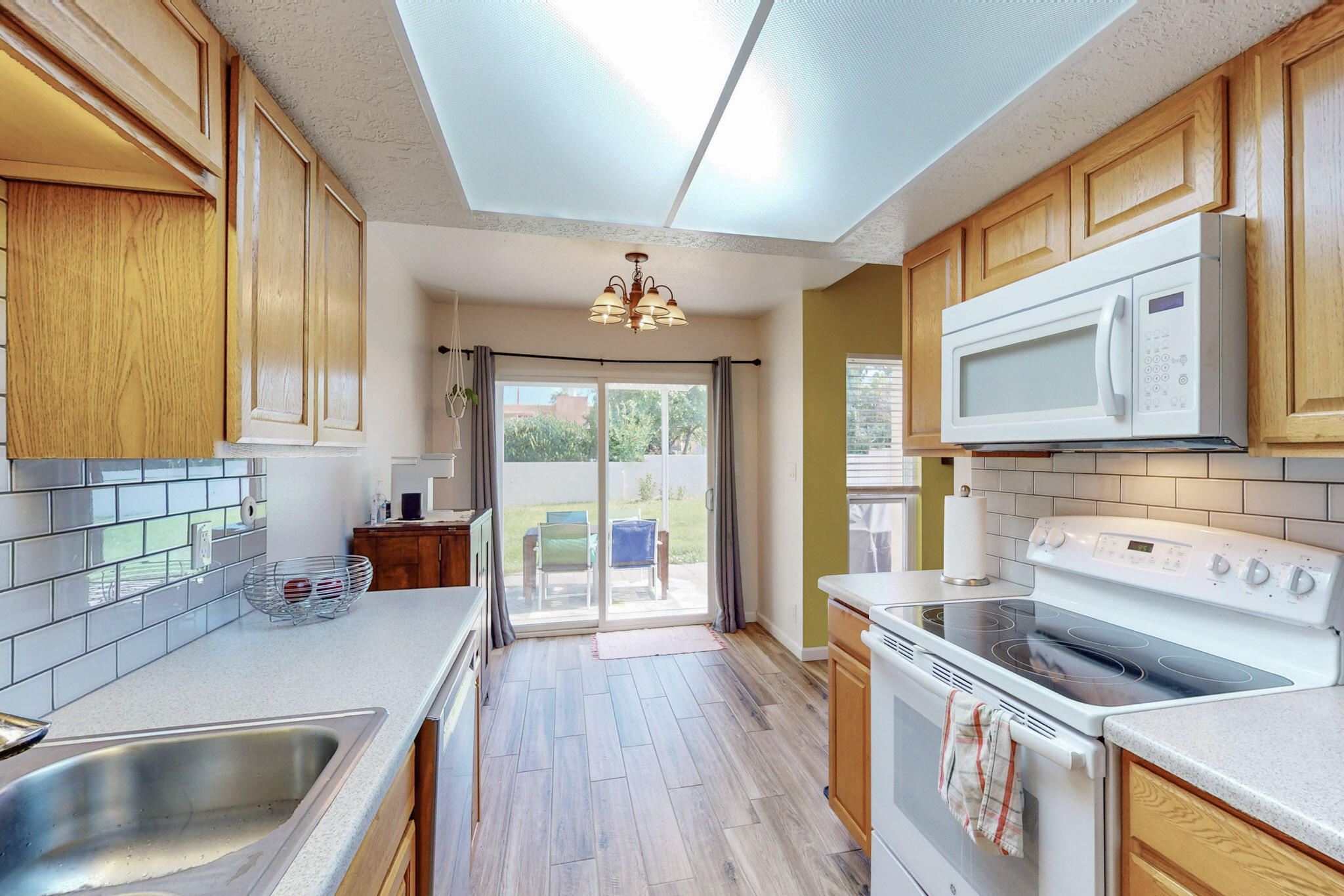 11129 Newcomb Avenue NE