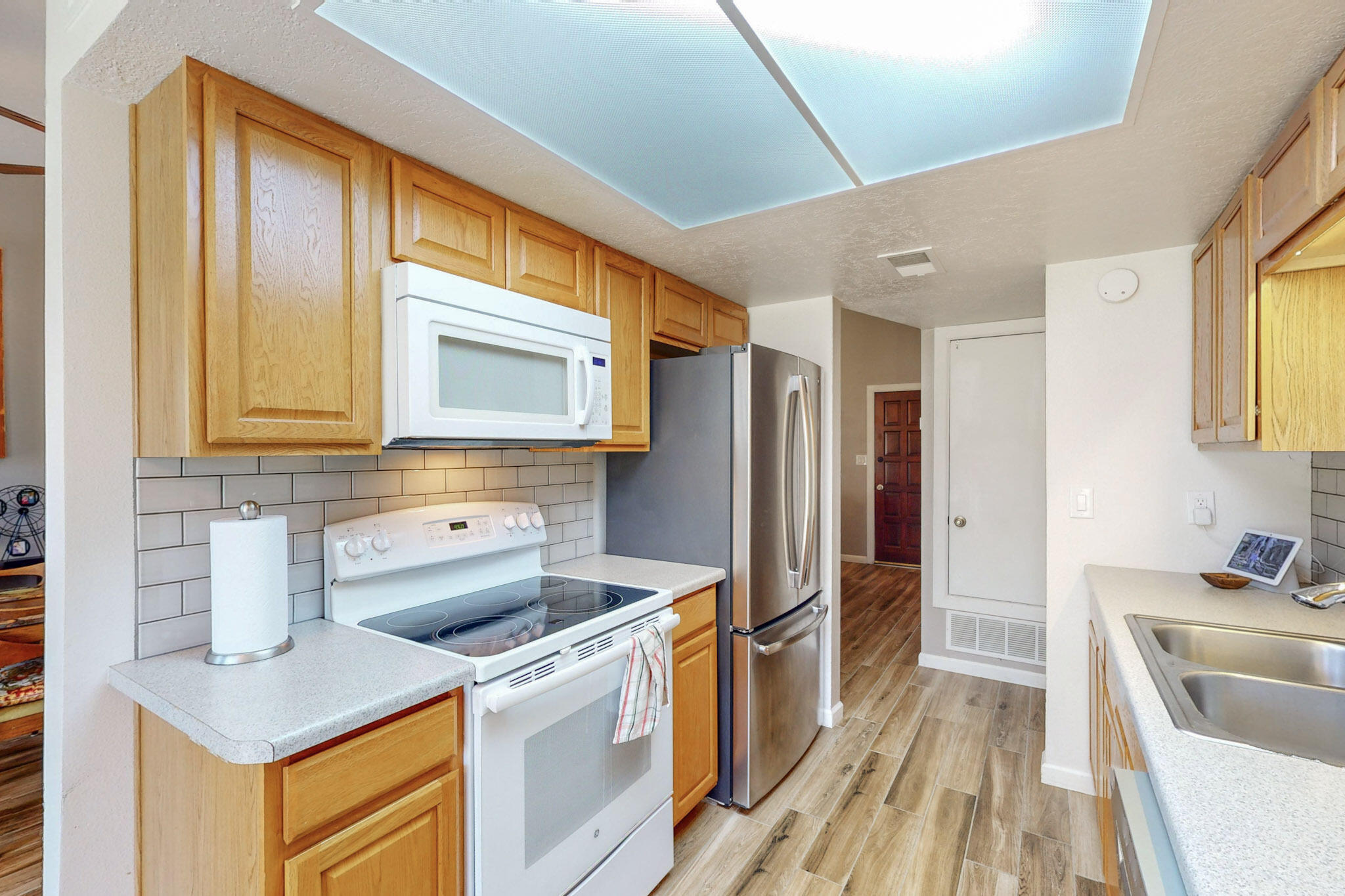 11129 Newcomb Avenue NE