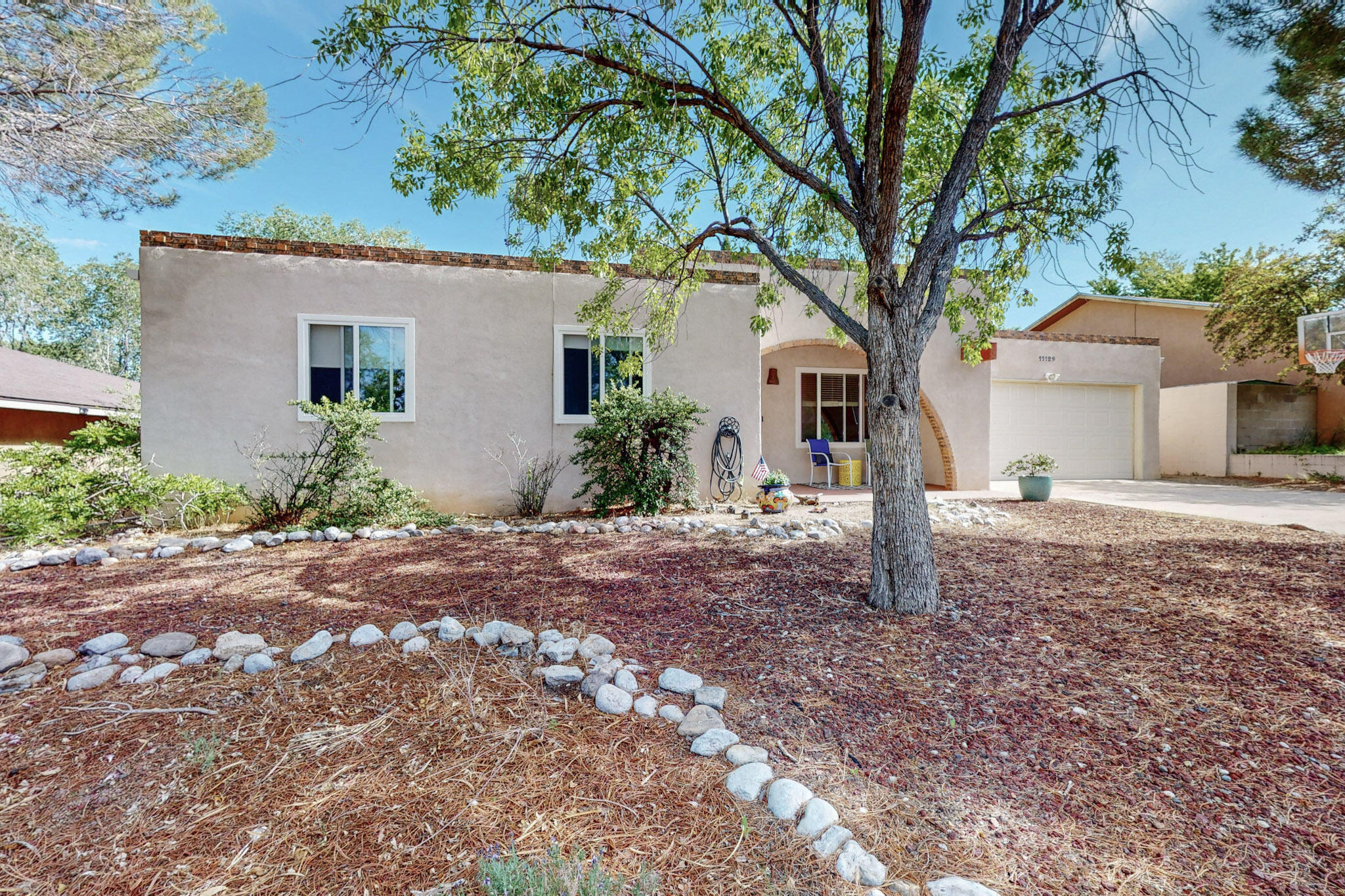 11129 Newcomb Avenue NE