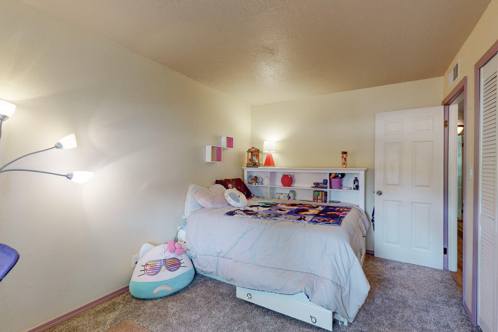 11129 Newcomb Avenue NE