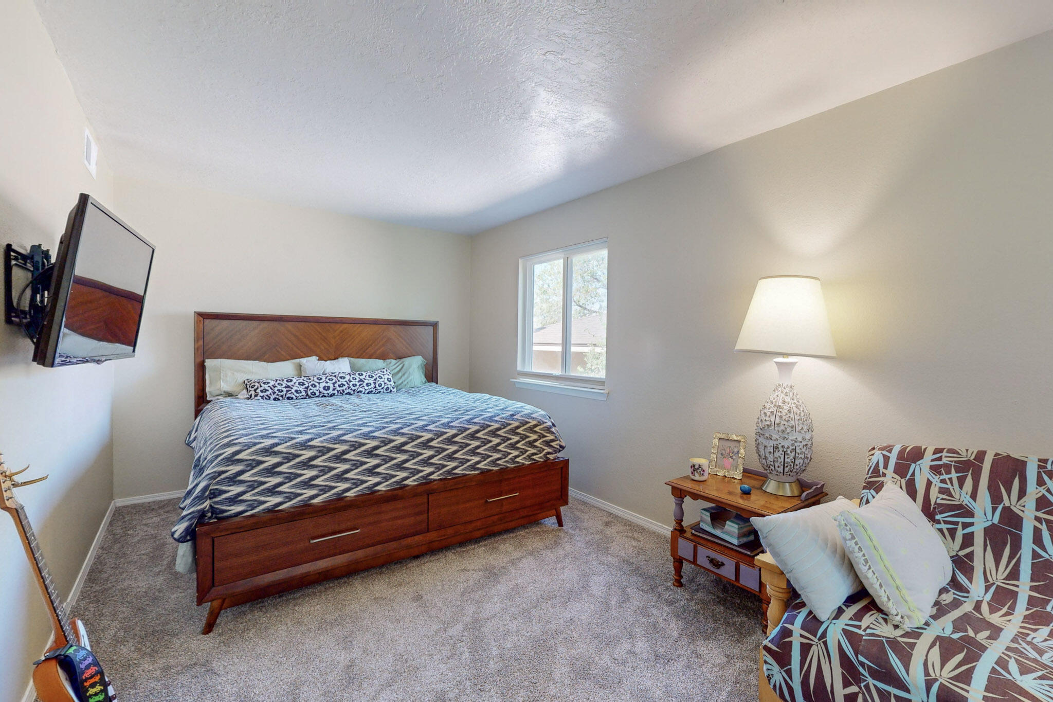 11129 Newcomb Avenue NE