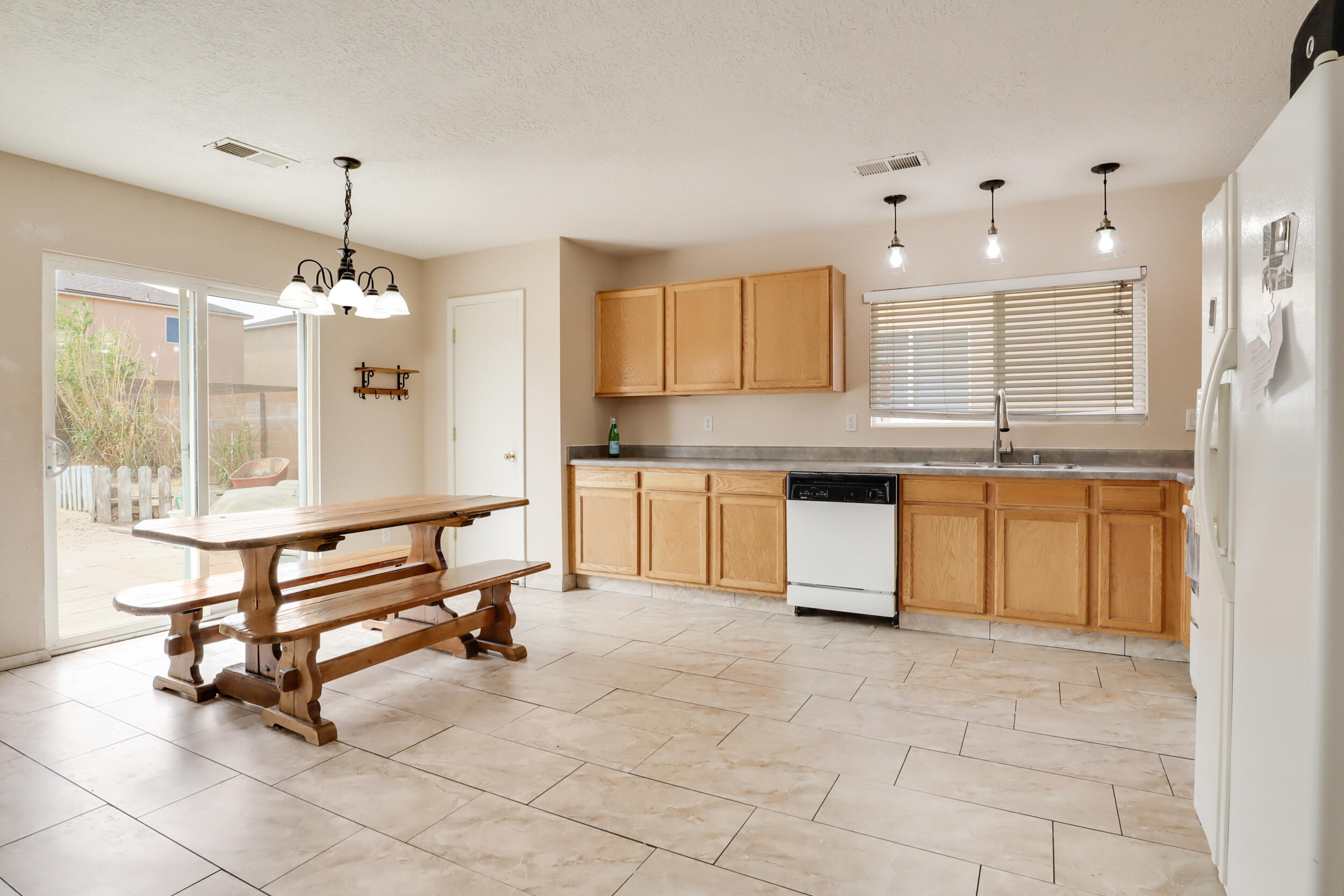 7608 Briar Ridge Avenue NW