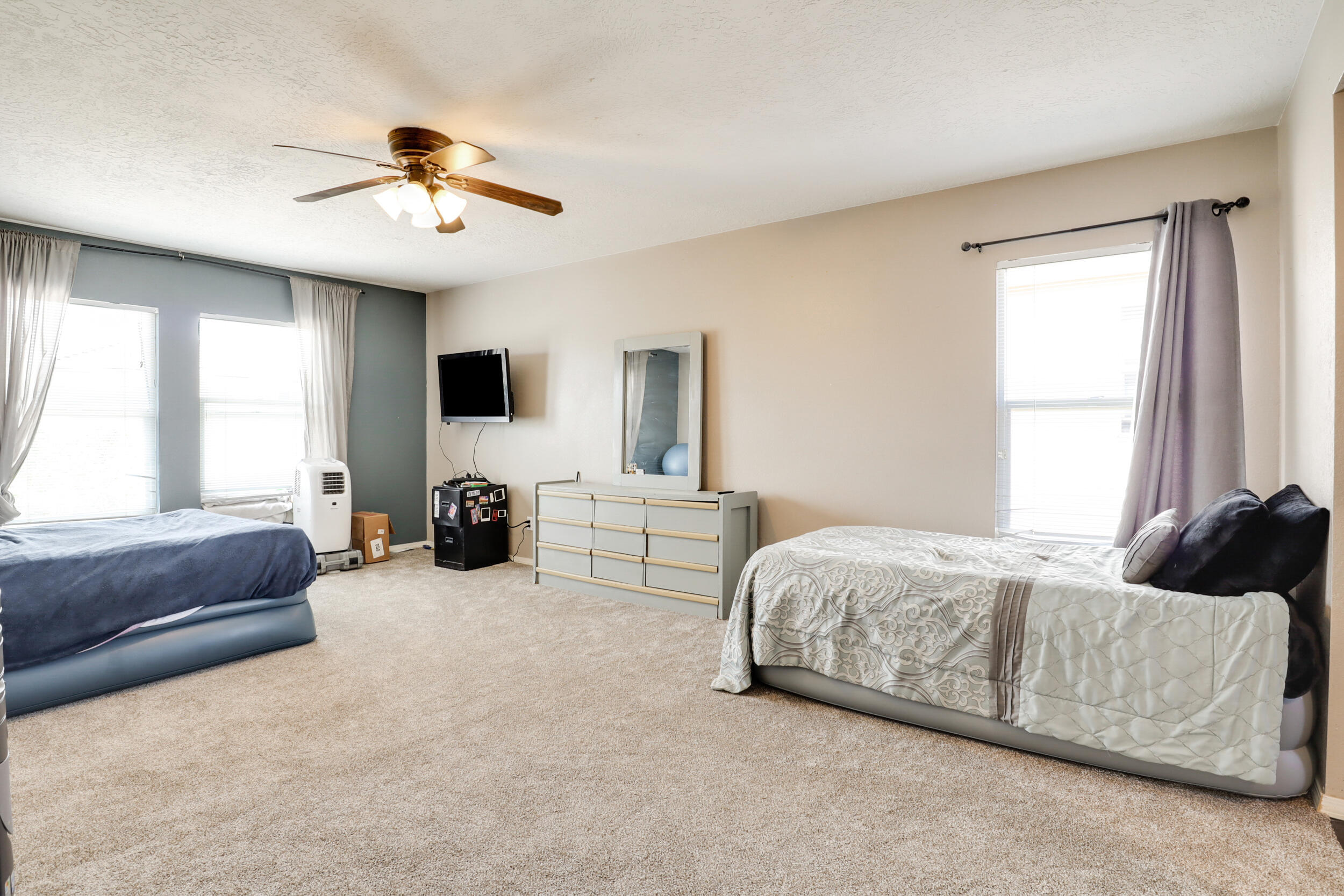 7608 Briar Ridge Avenue NW