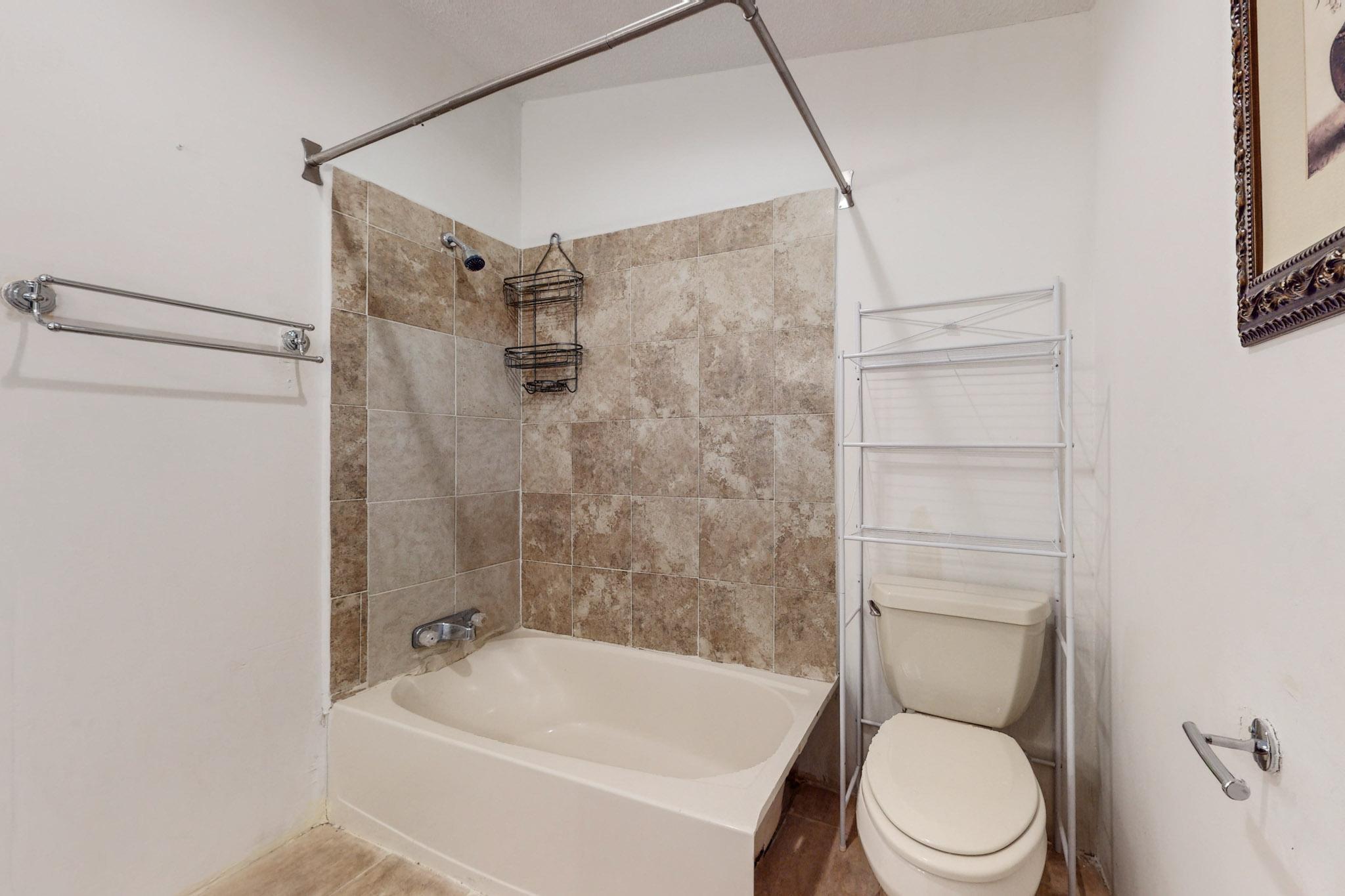 2909 LEOPOLDO Road NW