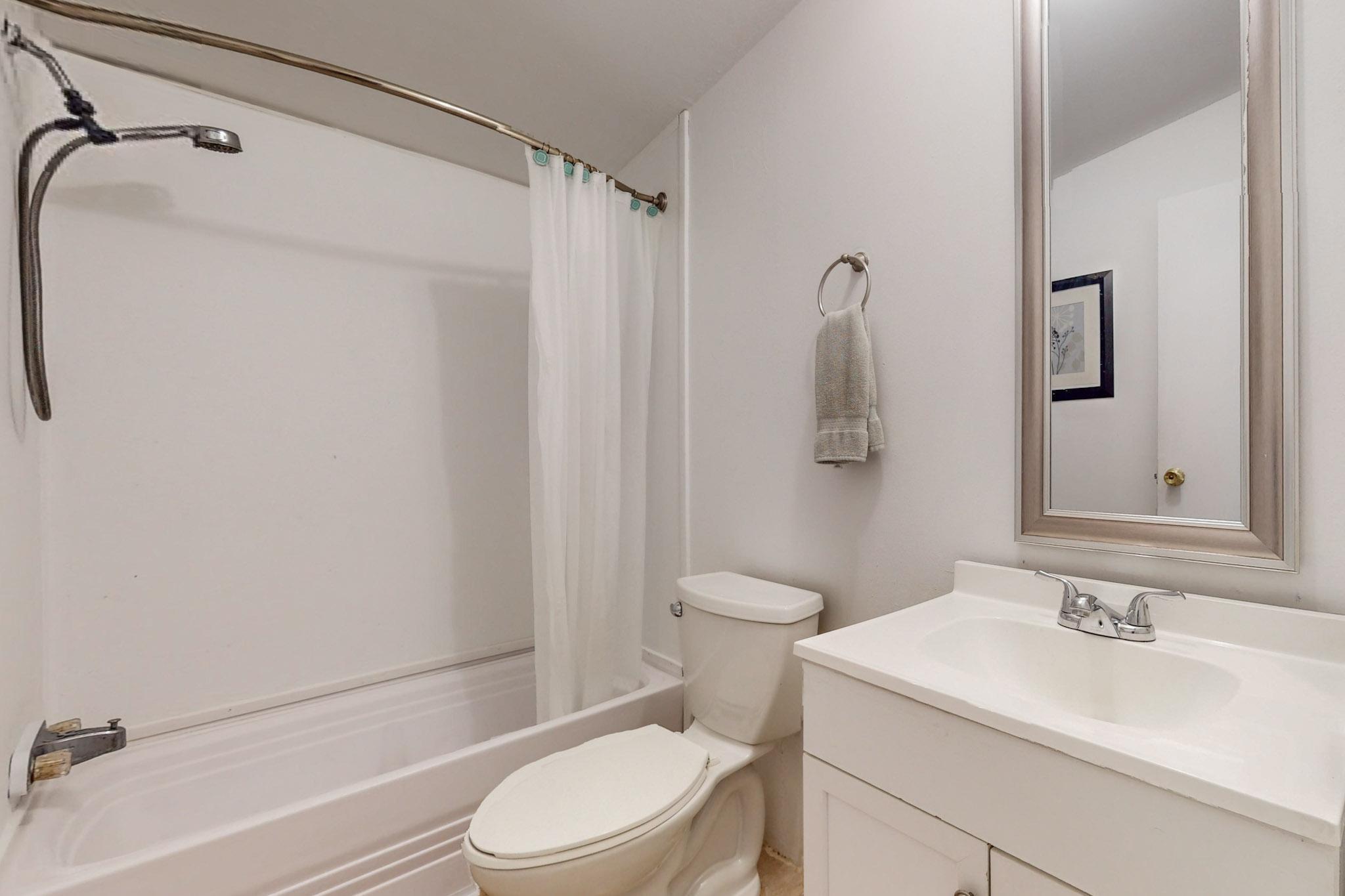 2909 LEOPOLDO Road NW